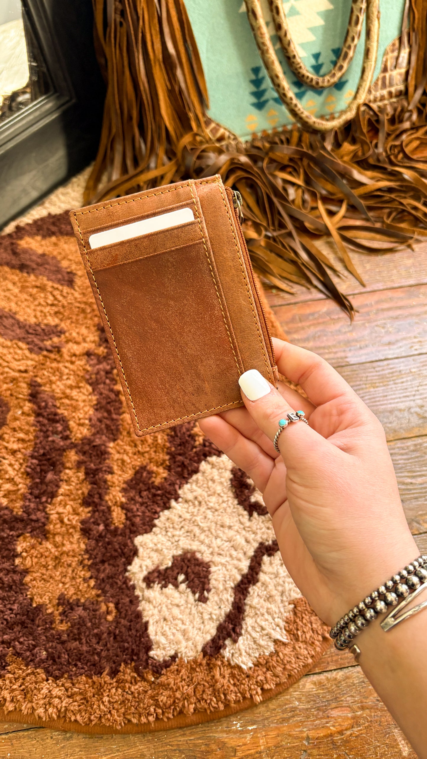 LEATHER CARDHOLDER