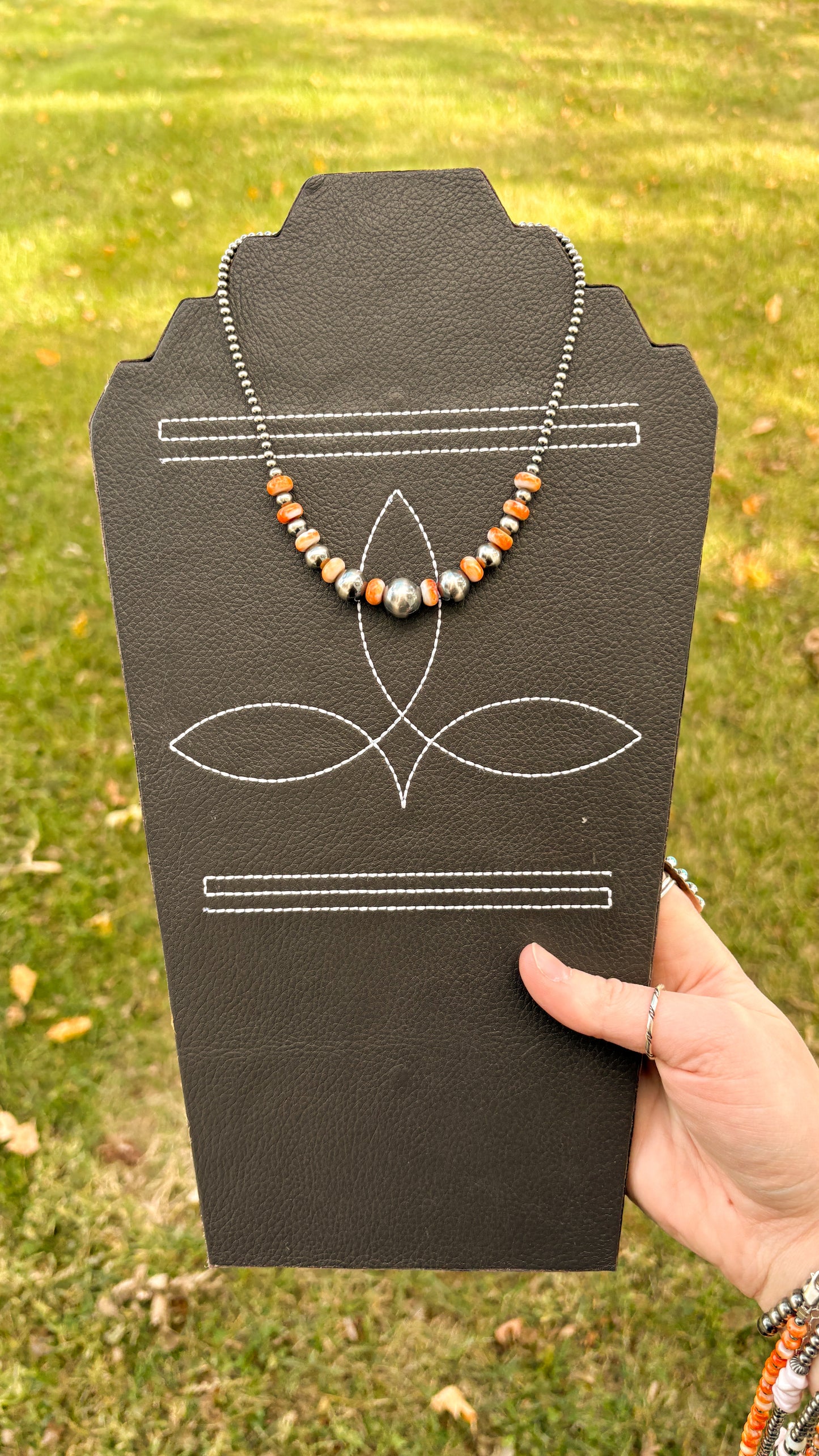 THE DILLON CHOKER - ORANGE SPINY OYSTER