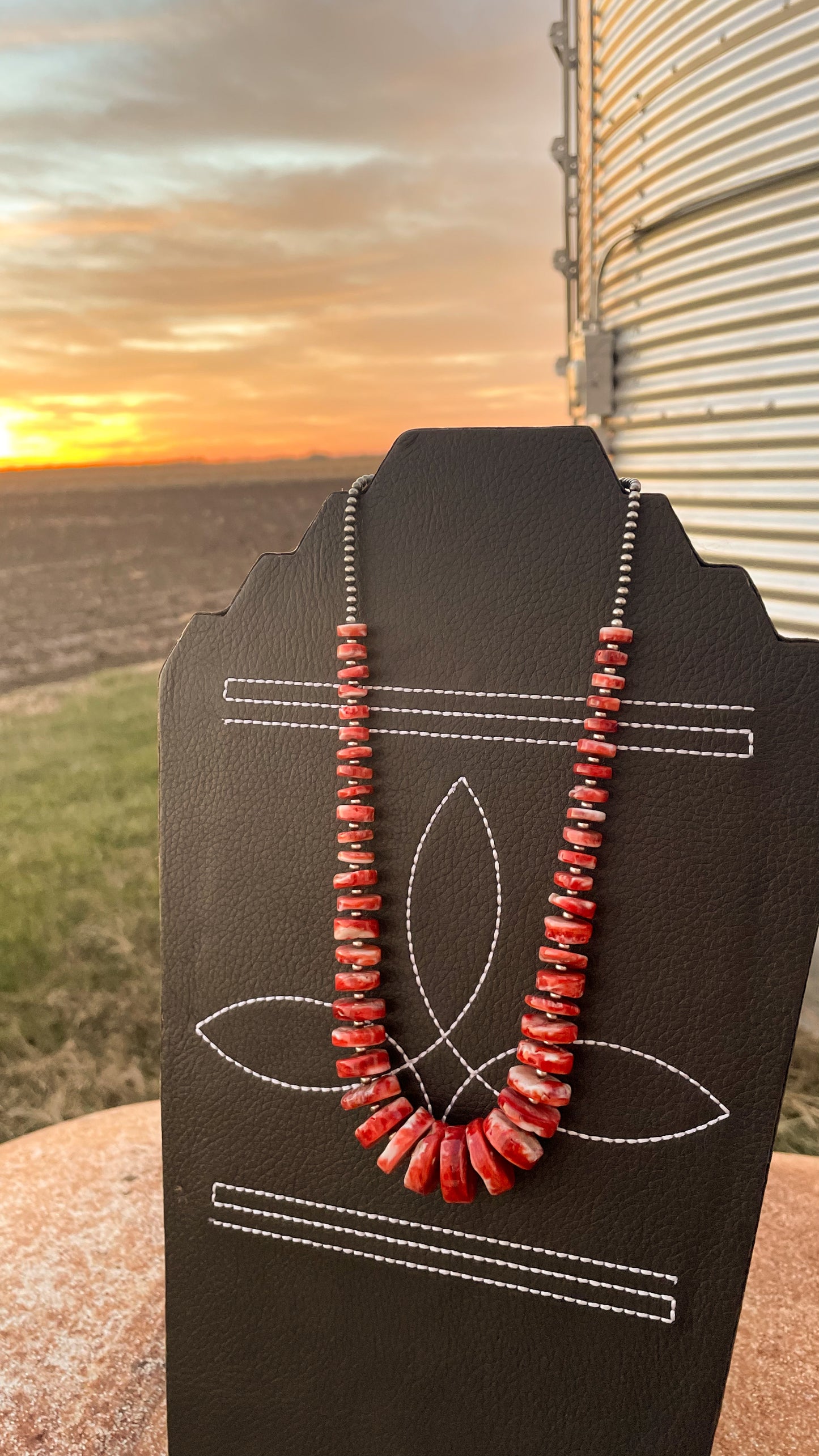 THE KHLOE NECKLACE - MADE TO ORDER