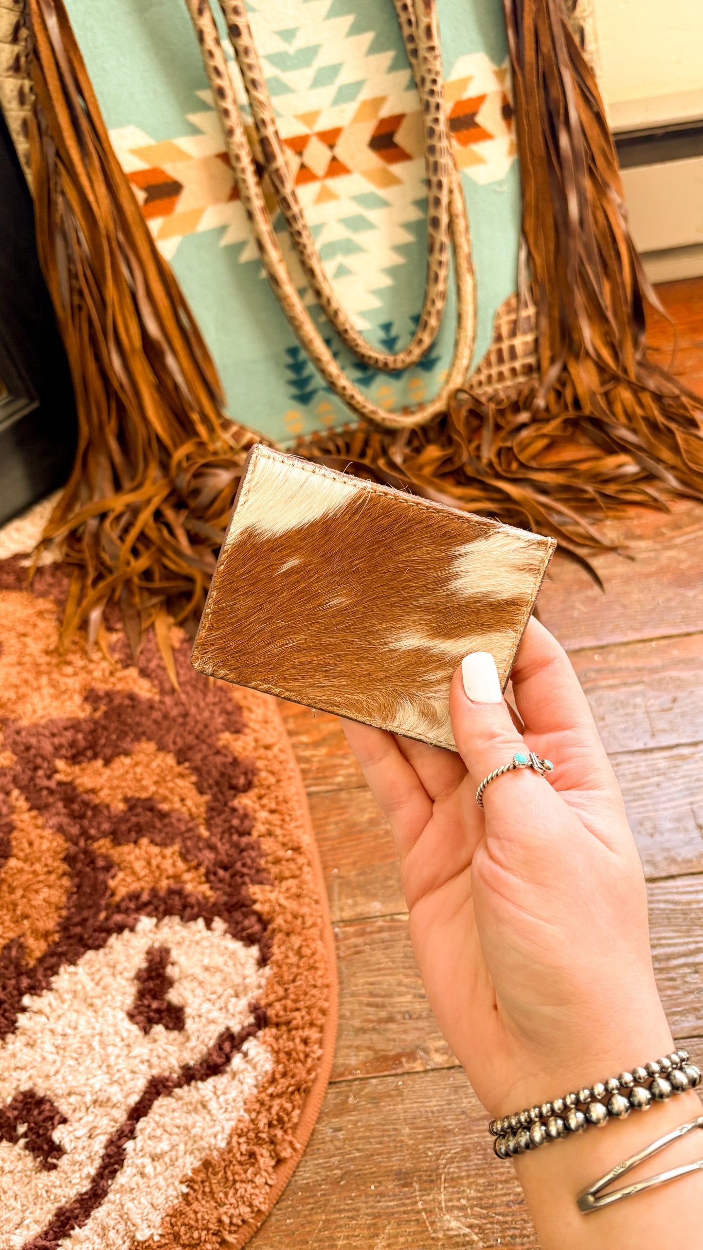 SMALL COWHIDE CARDHOLDER