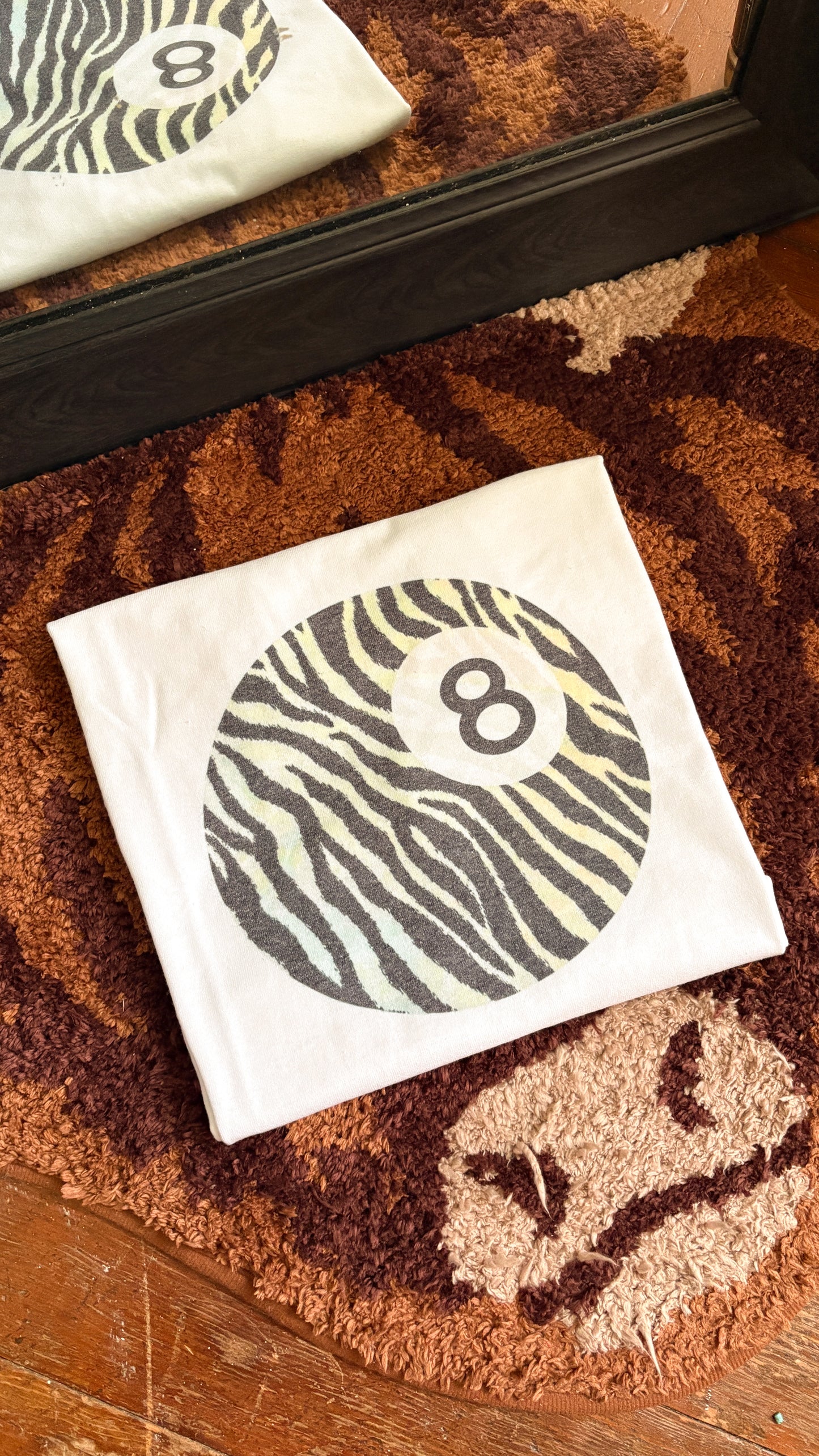 ZEBRA 8 BALL TEE