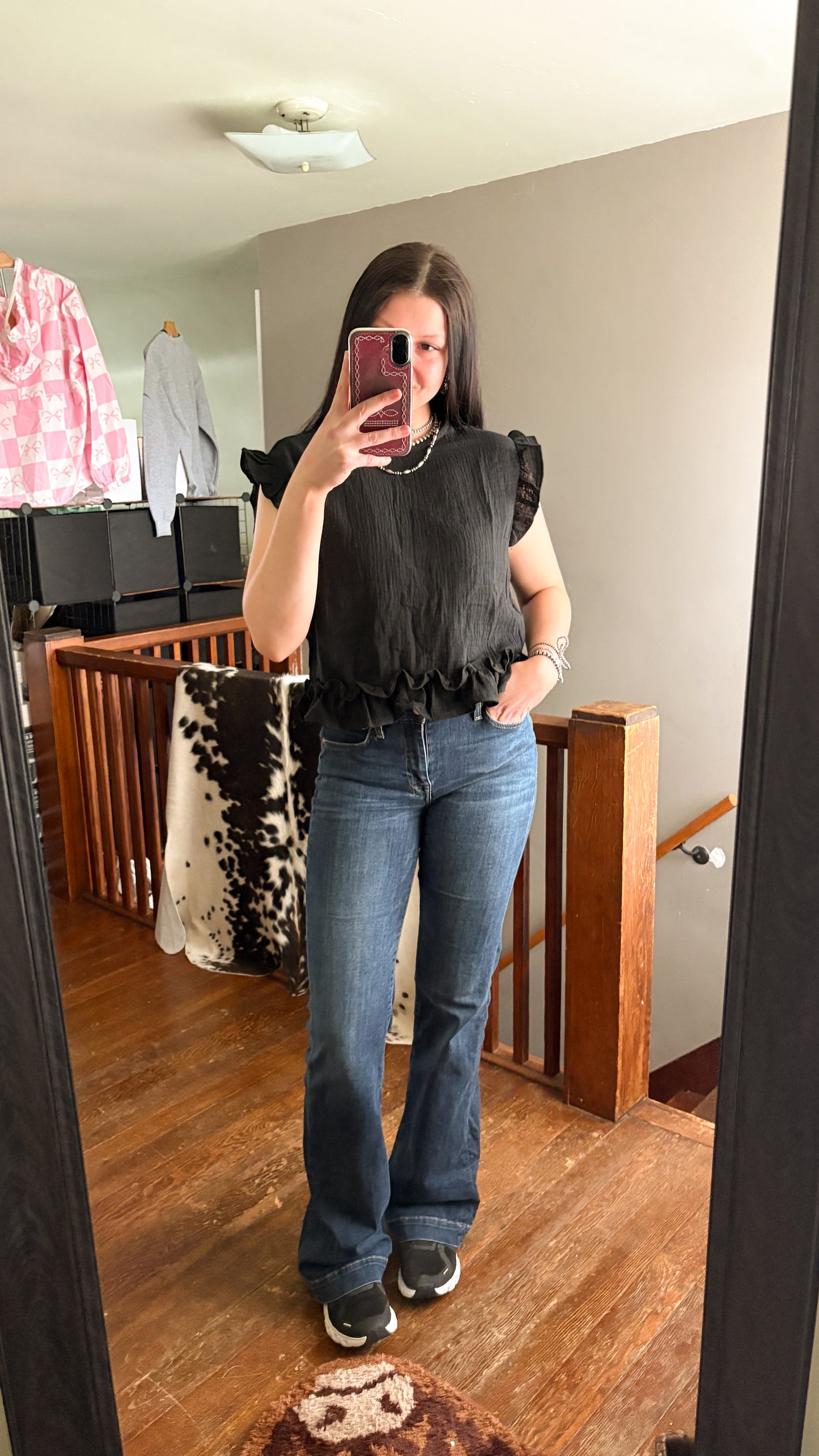 GAUZE RUFFLE SLEEVELESS TOP - BLACK