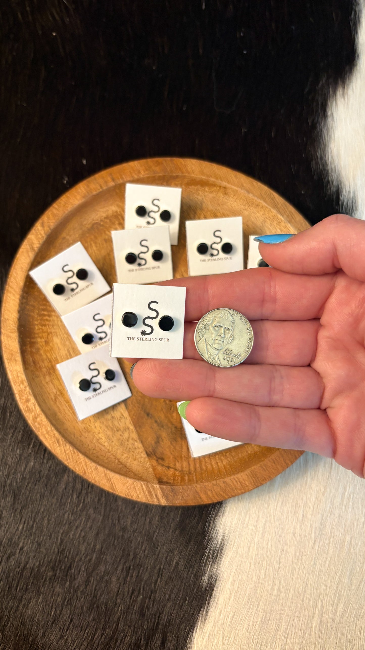 ROUND ZUNI BLACK ONYX STUD EARRINGS