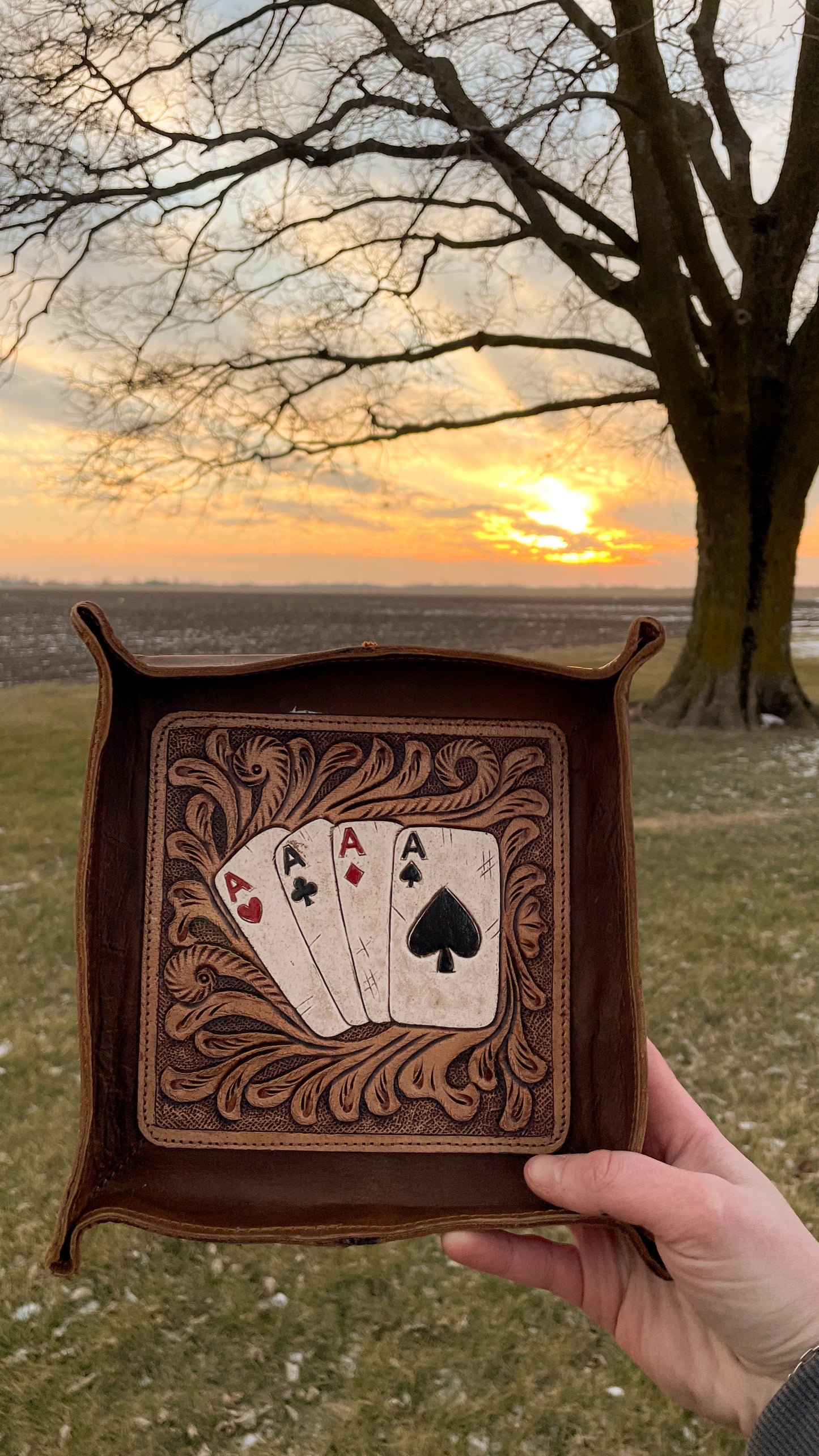 LEATHER TOOLED CARDS TRAY