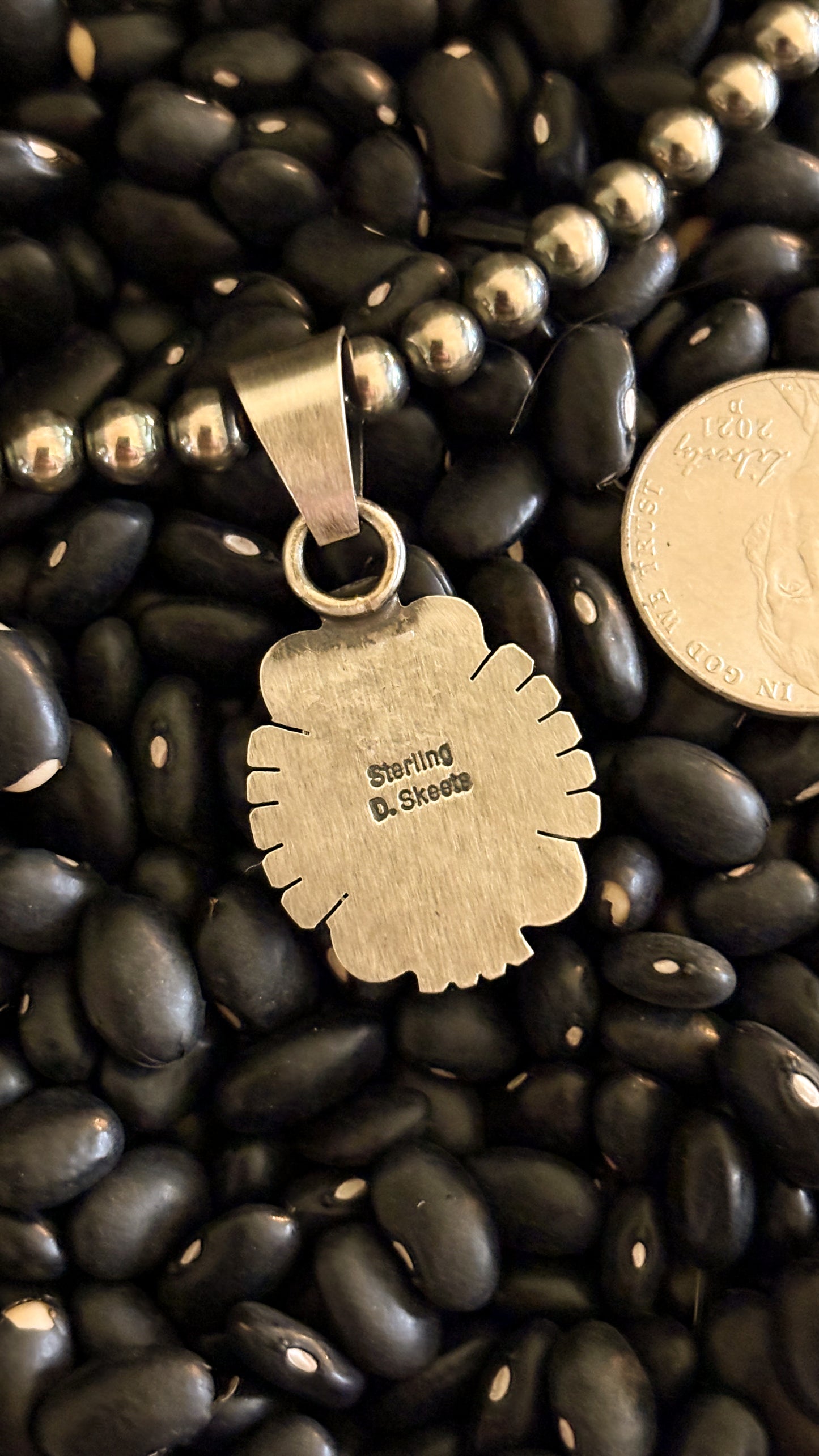 GOLDEN HILLS PENDANT BY DAVE SKEETS