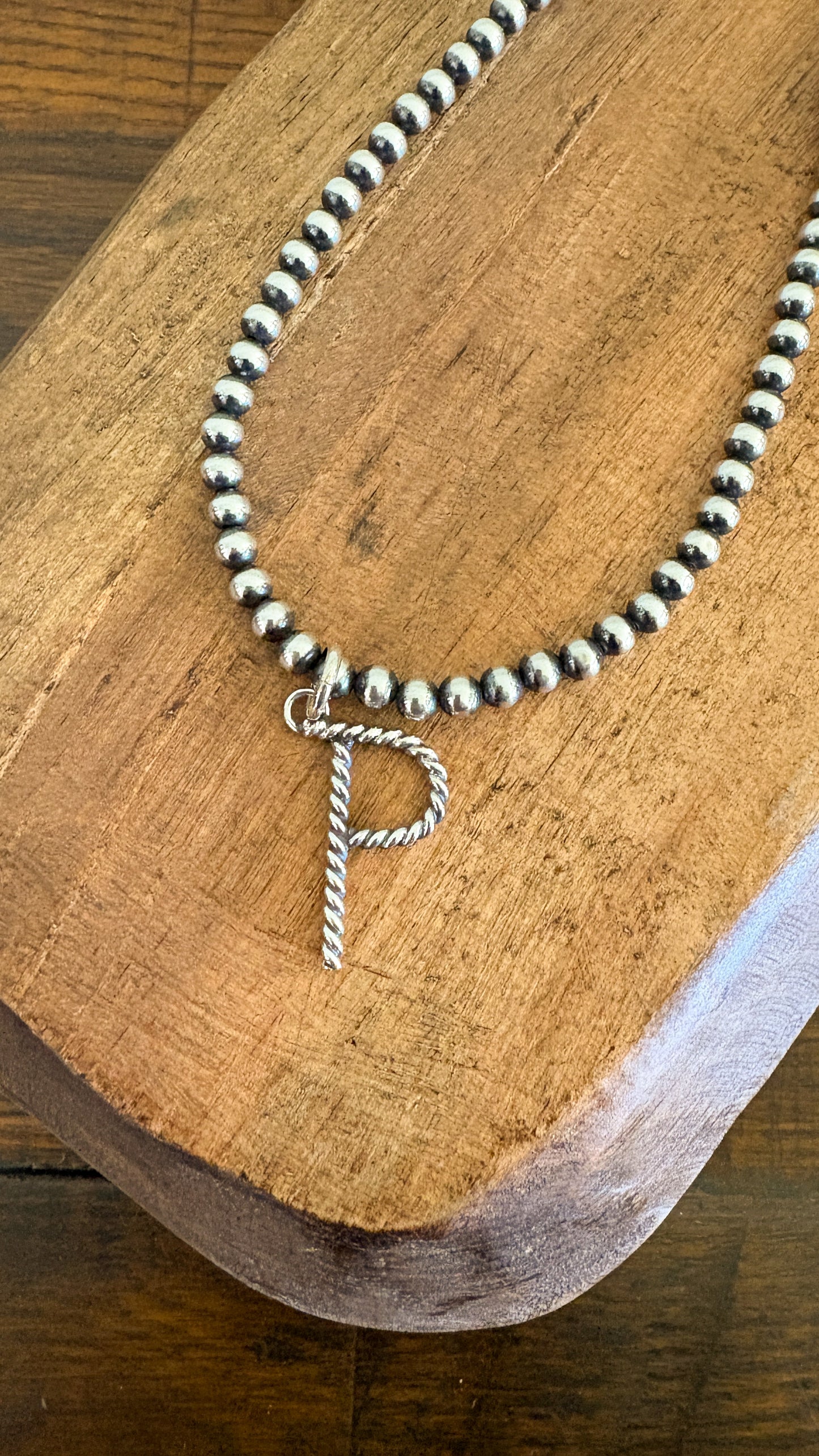 ROPE INITAL PENDANT