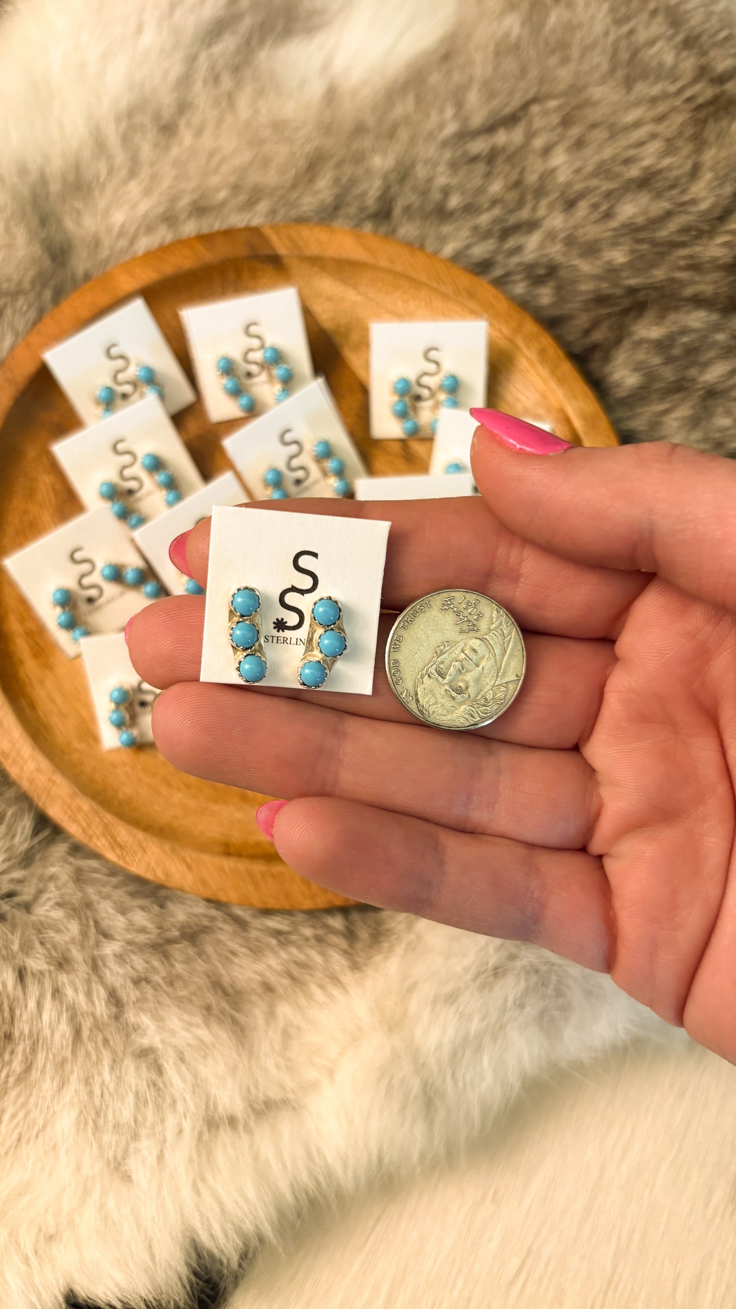 KINGMAN TURQUOISE EAR CRAWLER STUD EARRINGS BY JANICE SPENCER