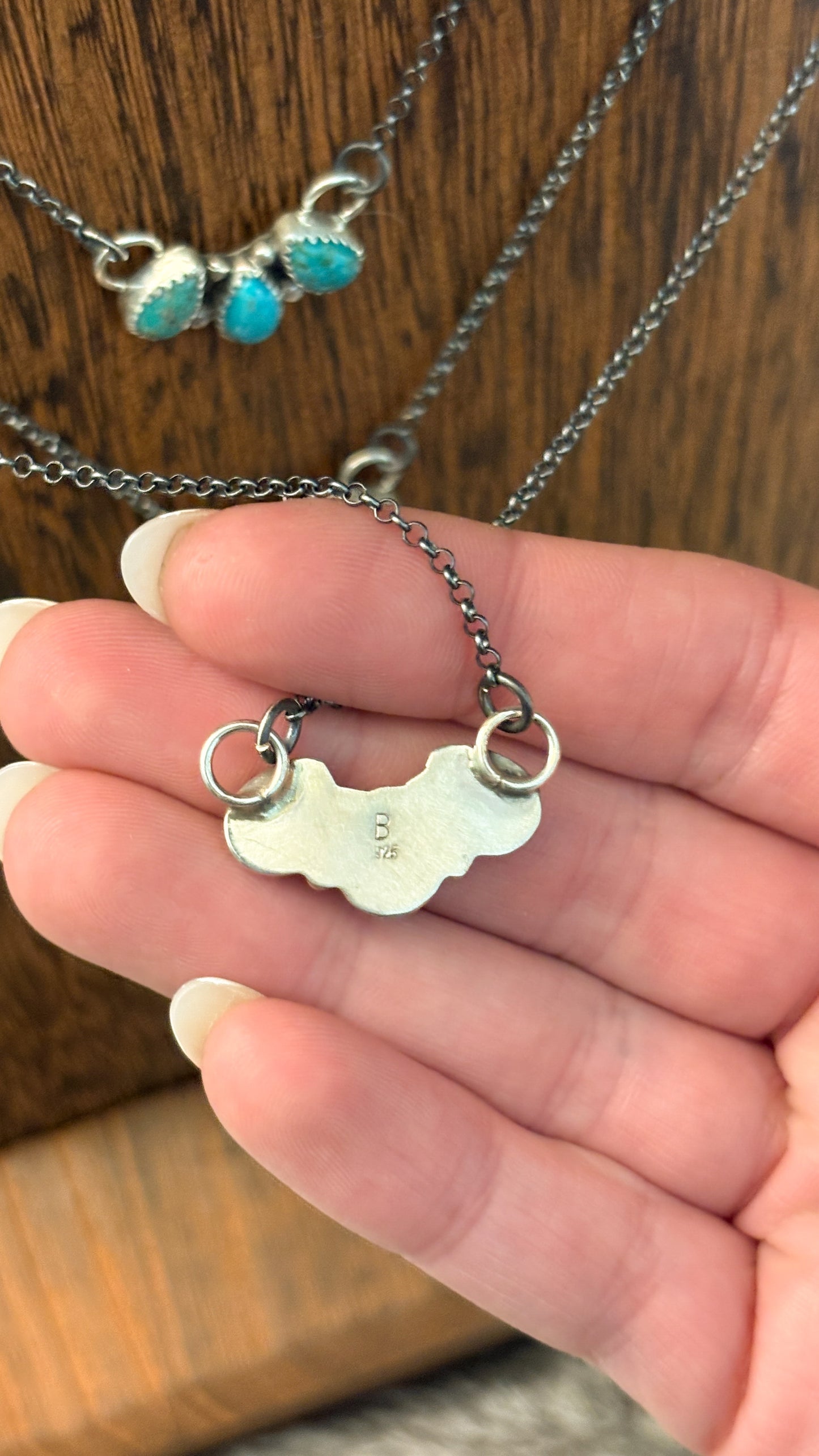 3 STONE KINGMAN TURQUOISE BAR NECKLACE