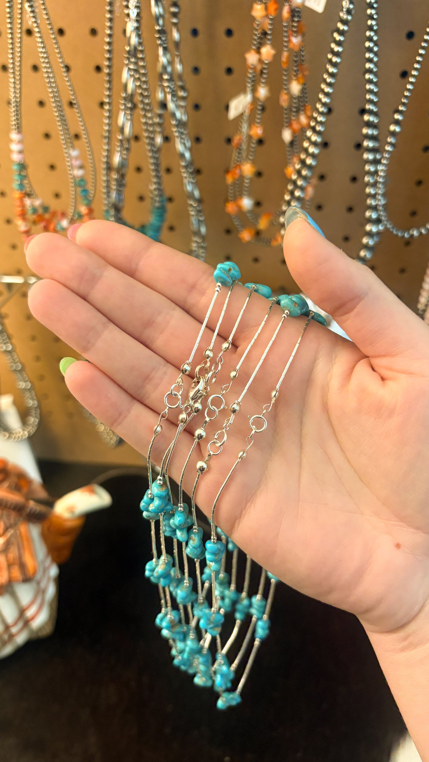 LIQUID SILVER KINGMAN TURQUOISE NUGGET NECKLACE