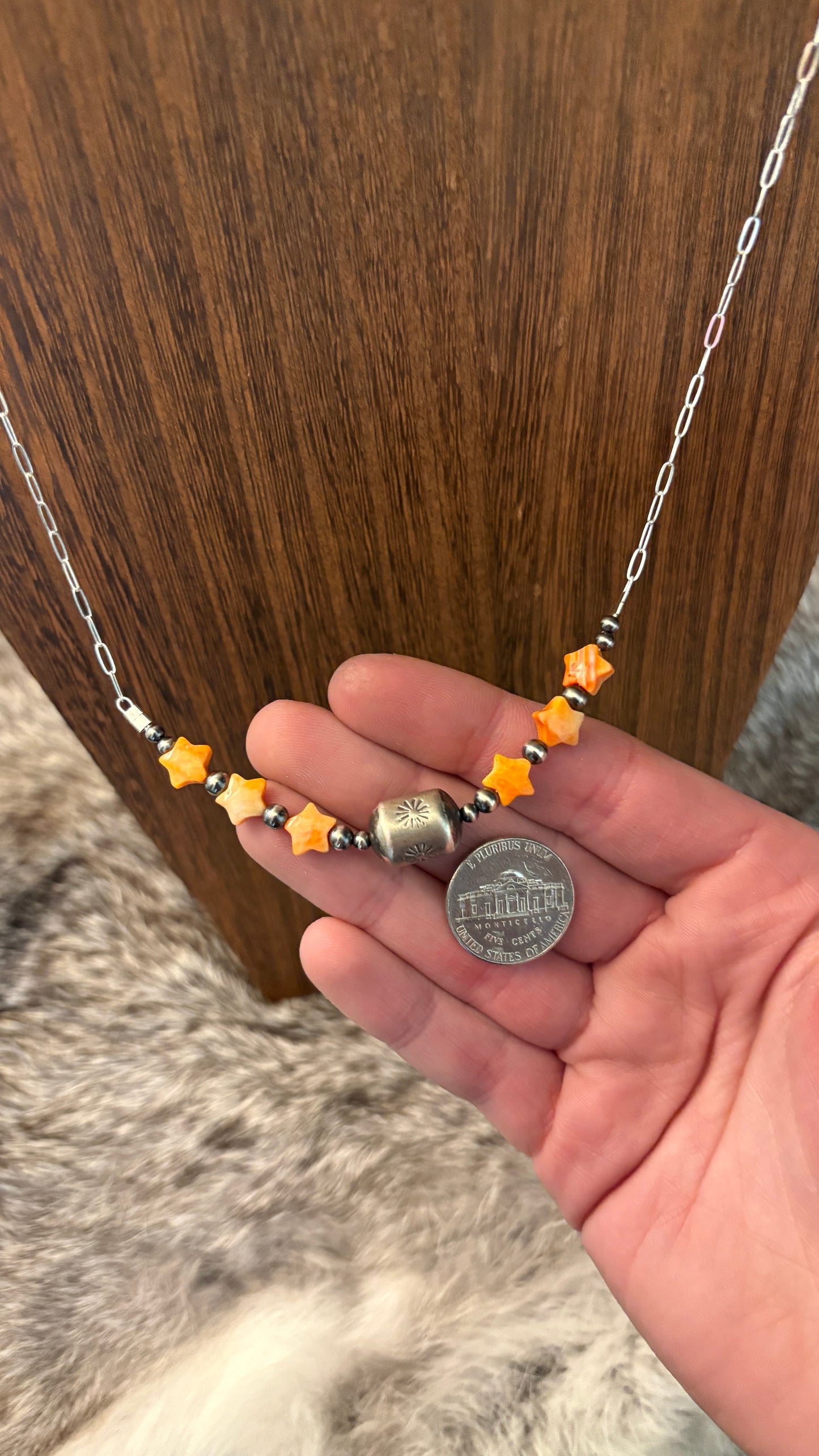 ORANGE SPINY STAR BARREL BEAD CHAIN NECKLACE