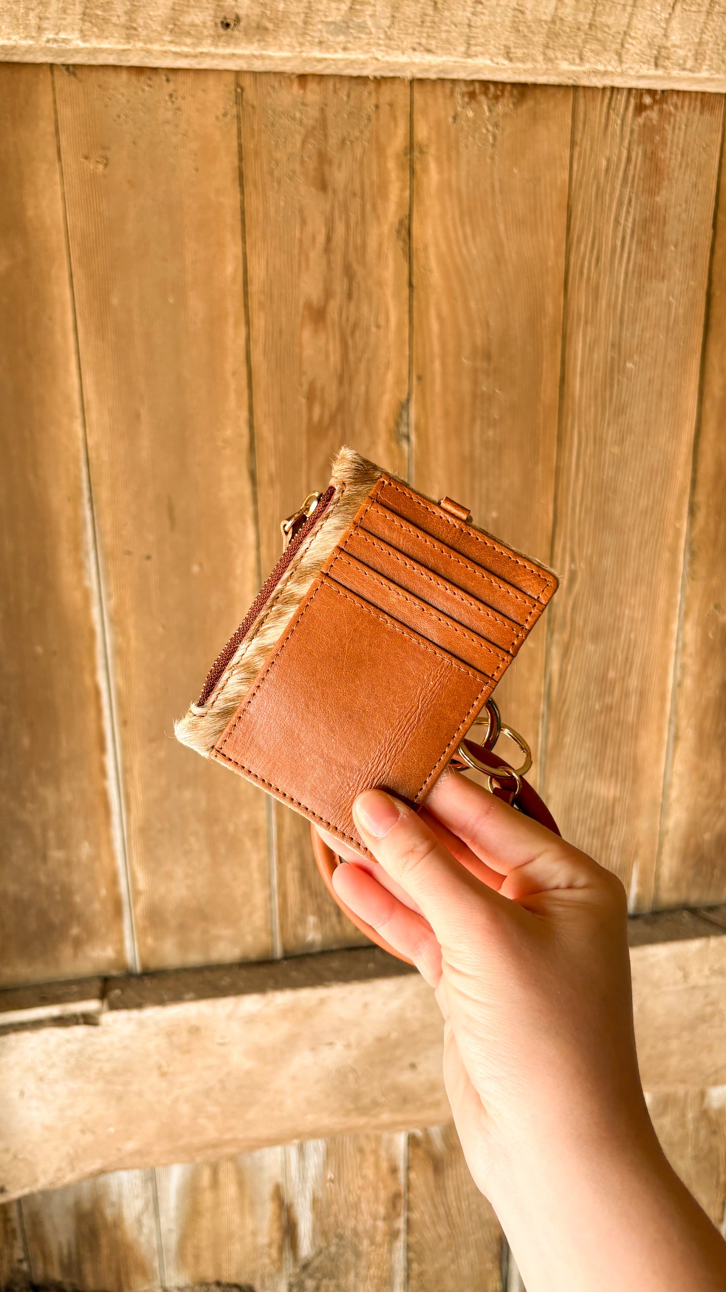 UPCYCLED LV CARDHOLDER