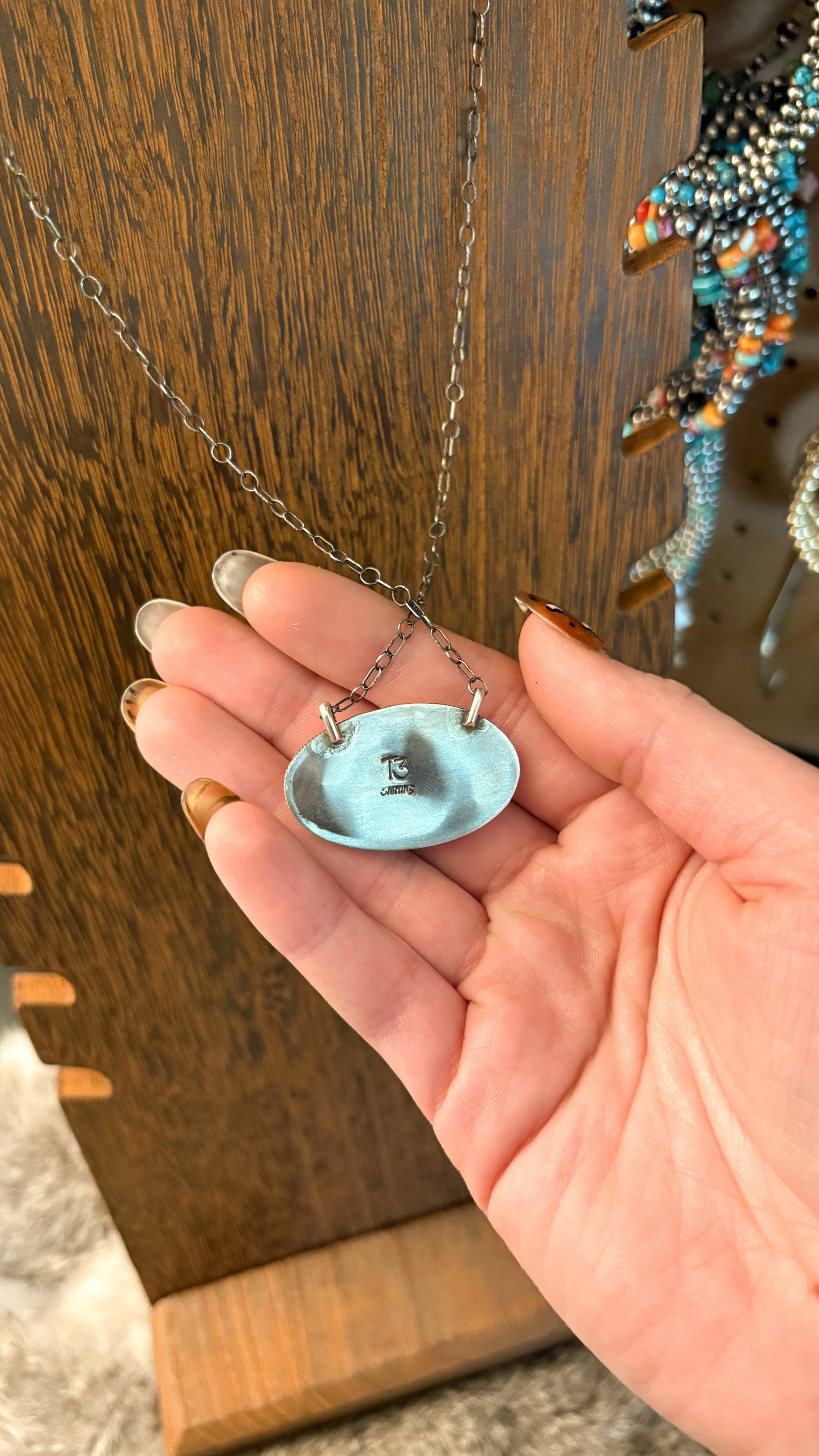 OVAL PINK CONCH NECKLACE BY TIA LONG