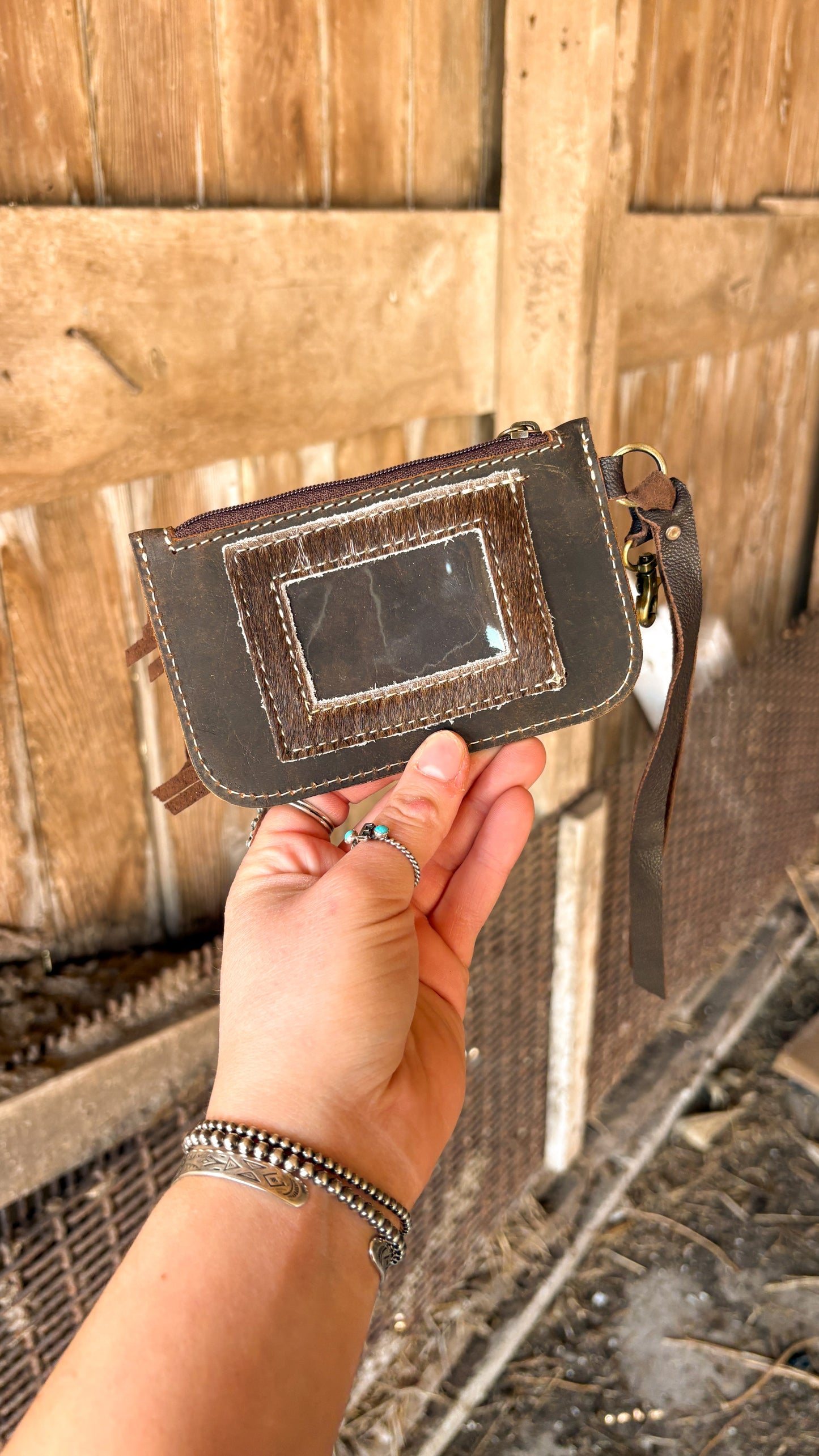 LEATHER FRINGE CARDHOLDER