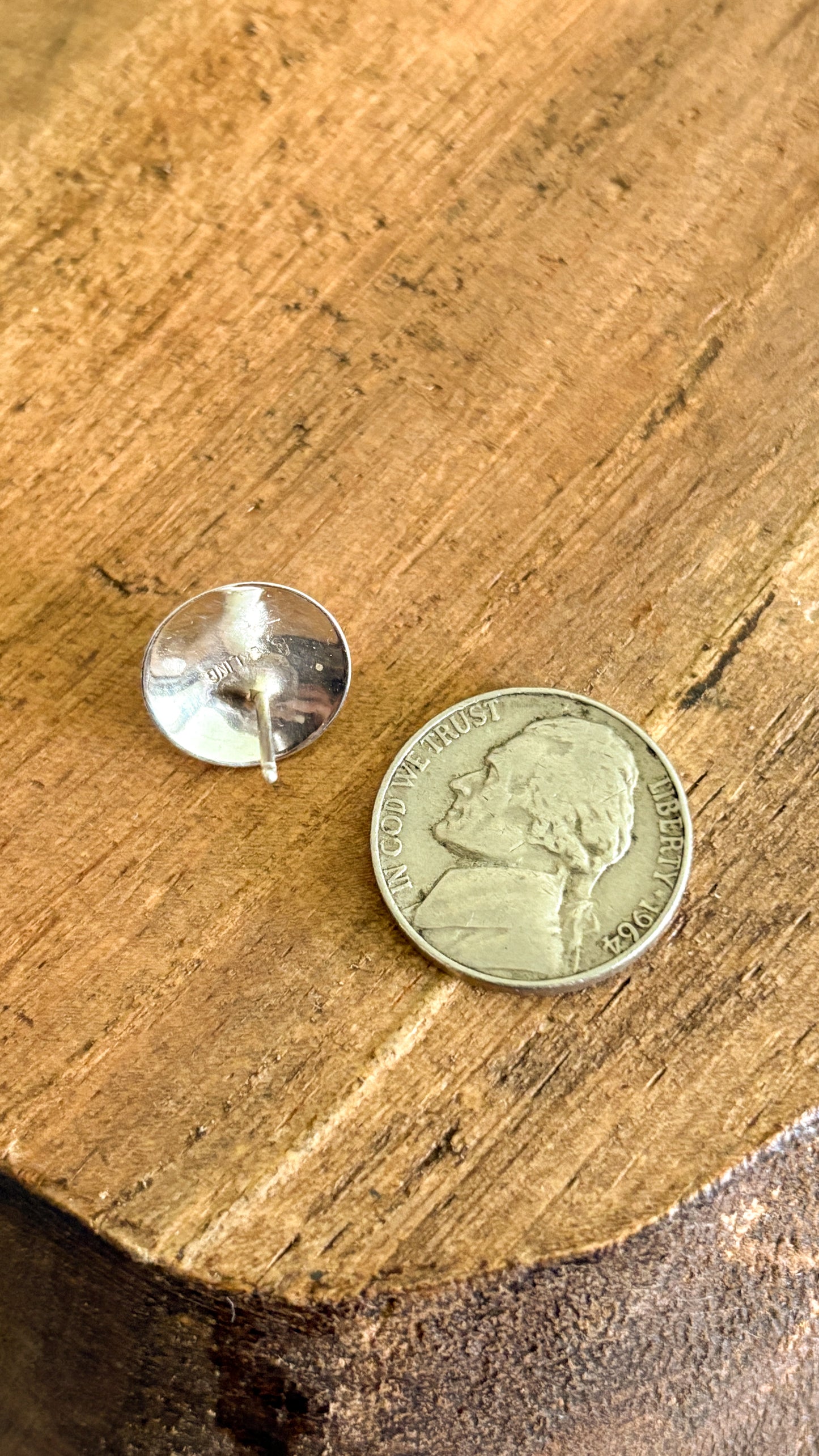 ROUND BLACK ONYX STUDS