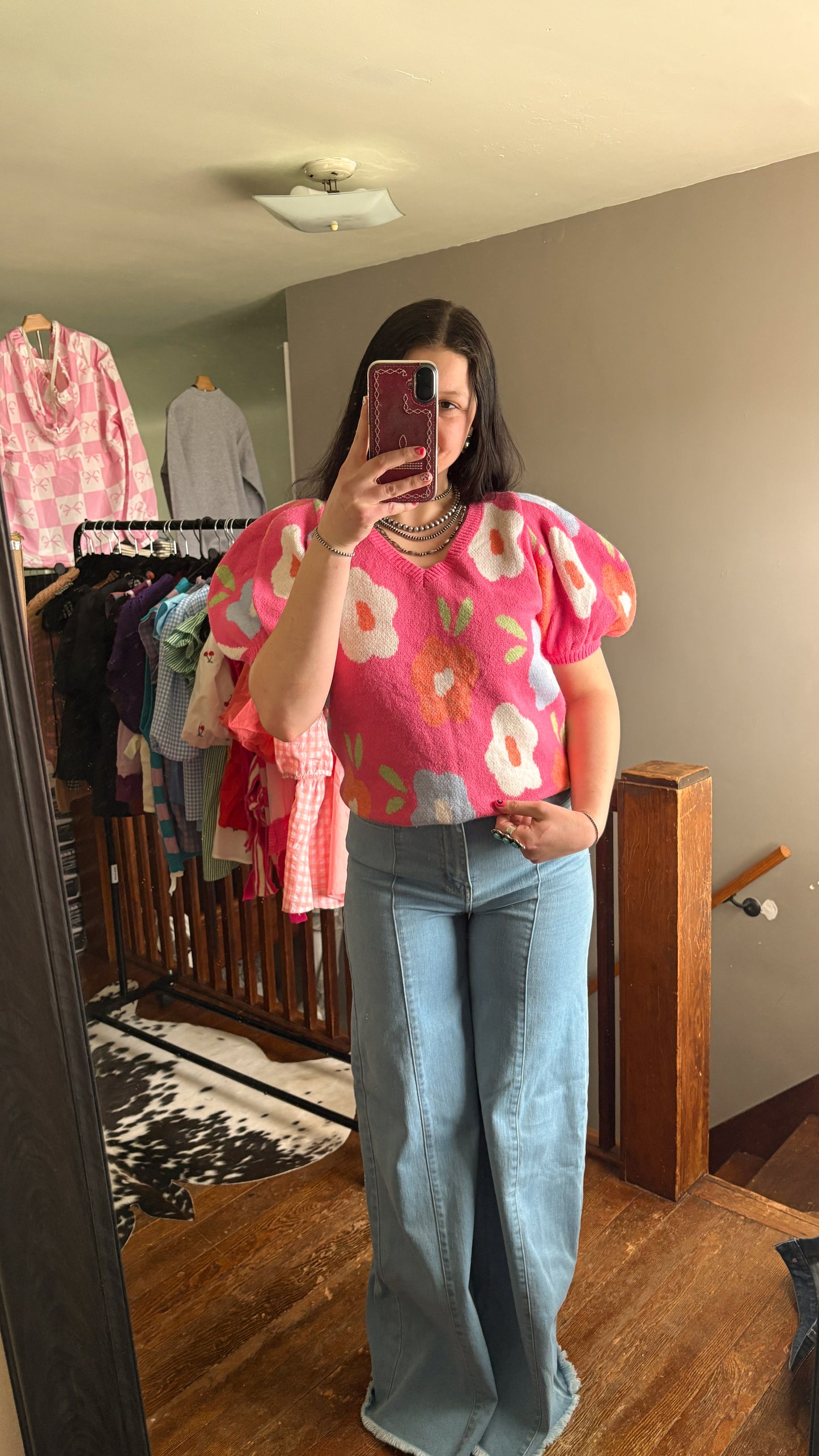 FLOWER DESIGN BALLON SLEEVE TOP