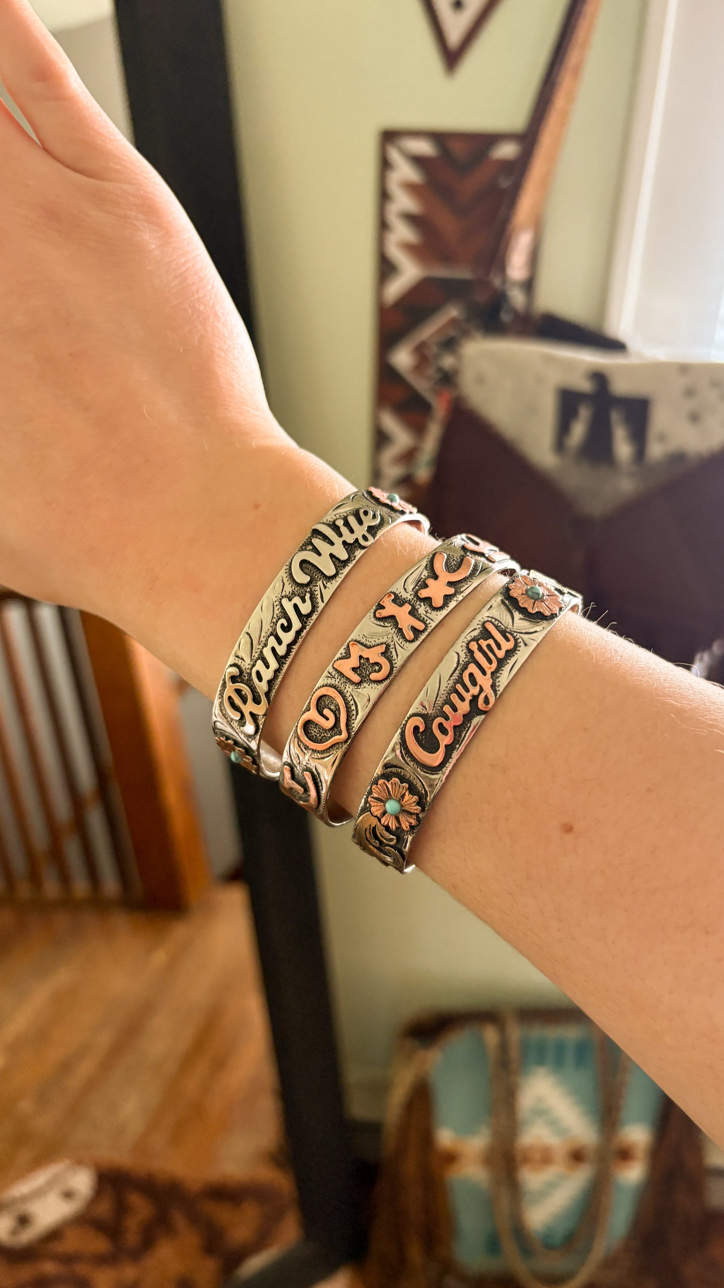 WESTERN CUFF