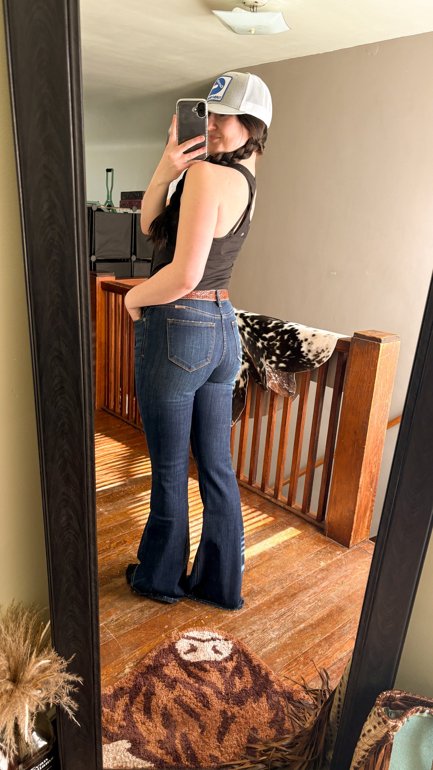 THE JESSIE FLARE JEANS