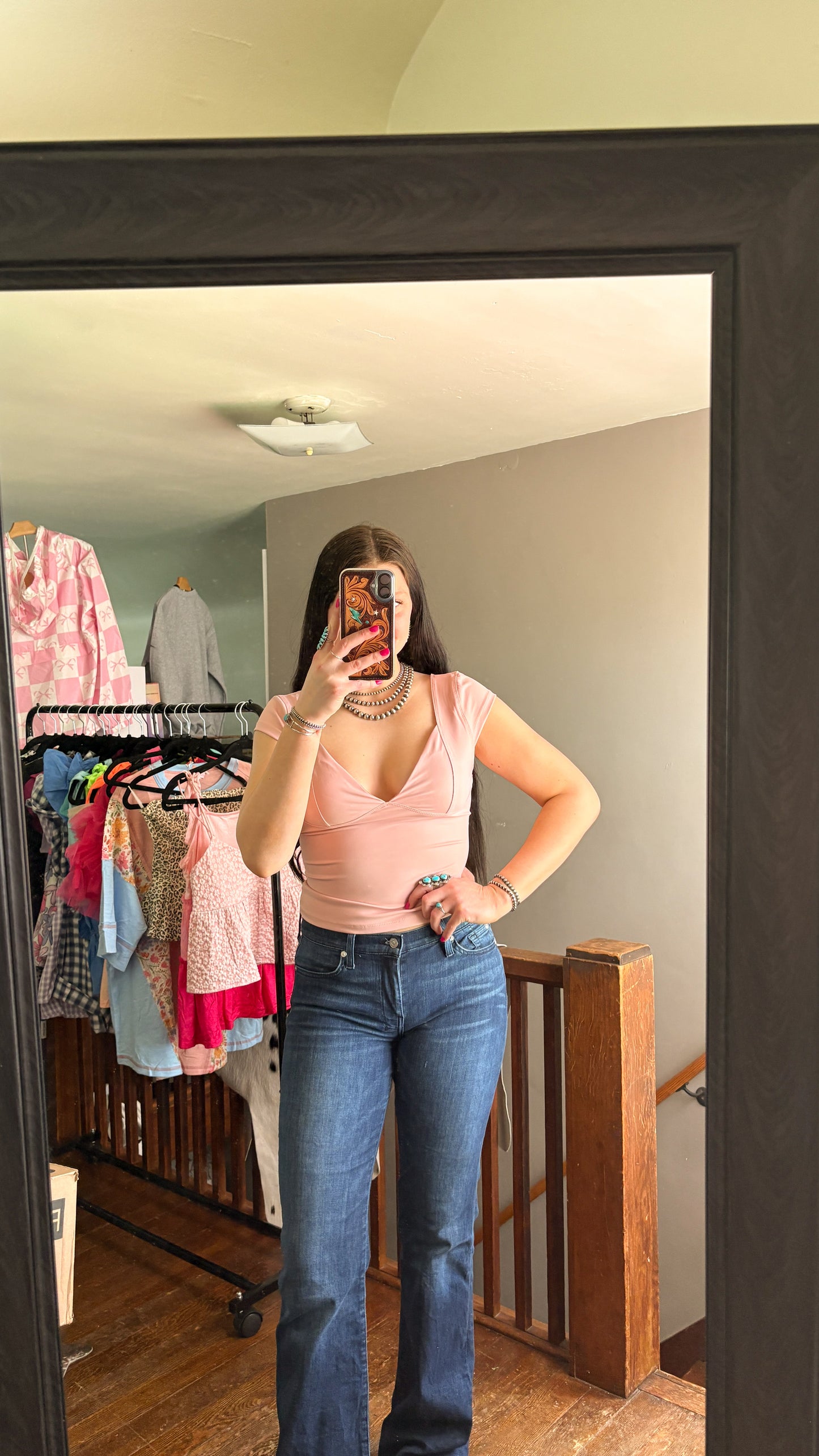 V NECK SLIM FIT TOP - PINK
