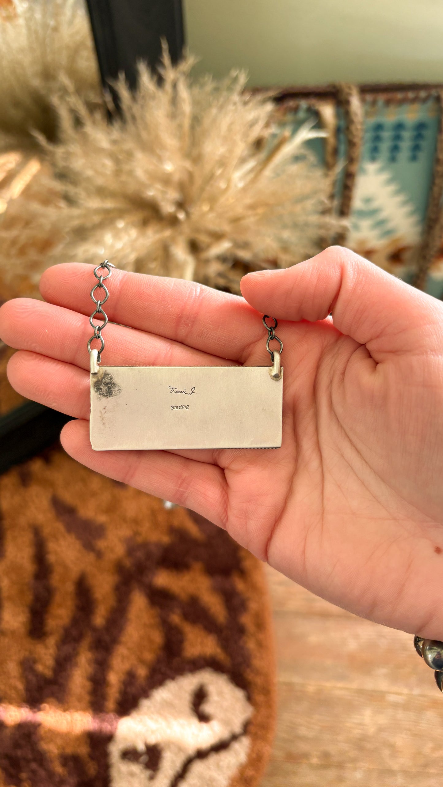 PINK CONCH RECTANGLE BAR NECKLACE TRAVIS JIM
