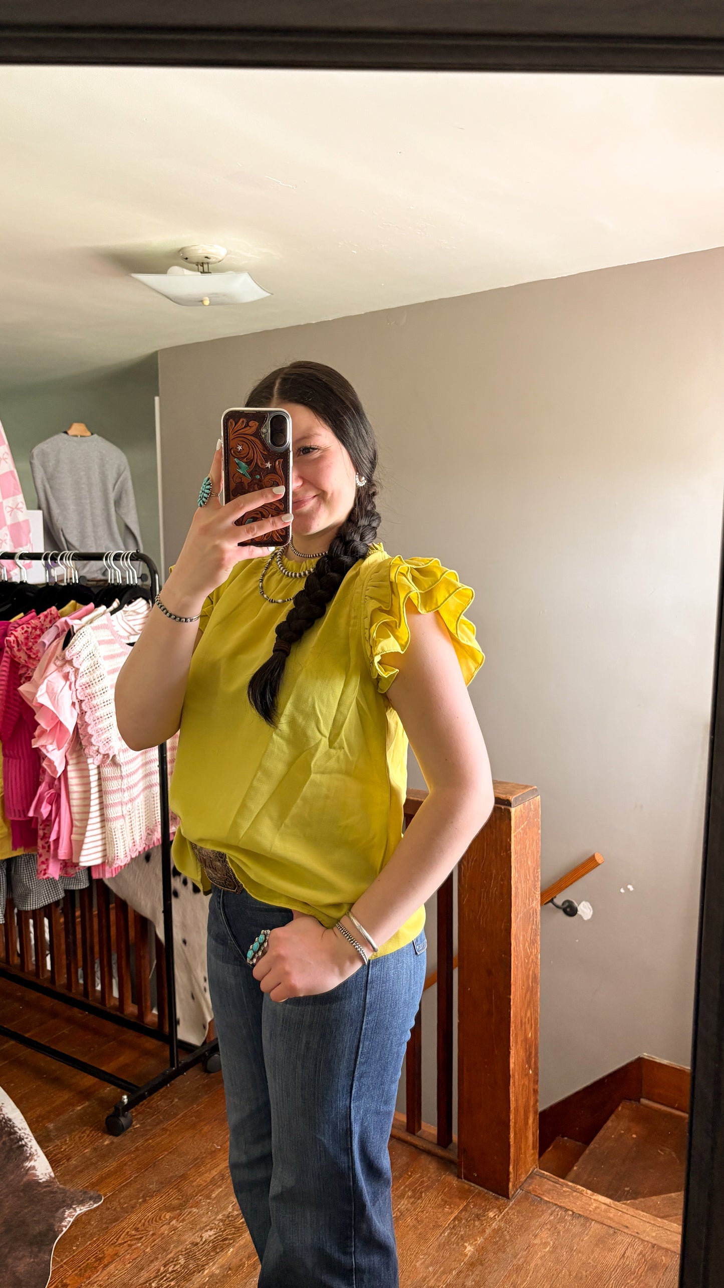 KIWI RUFFLE TOP