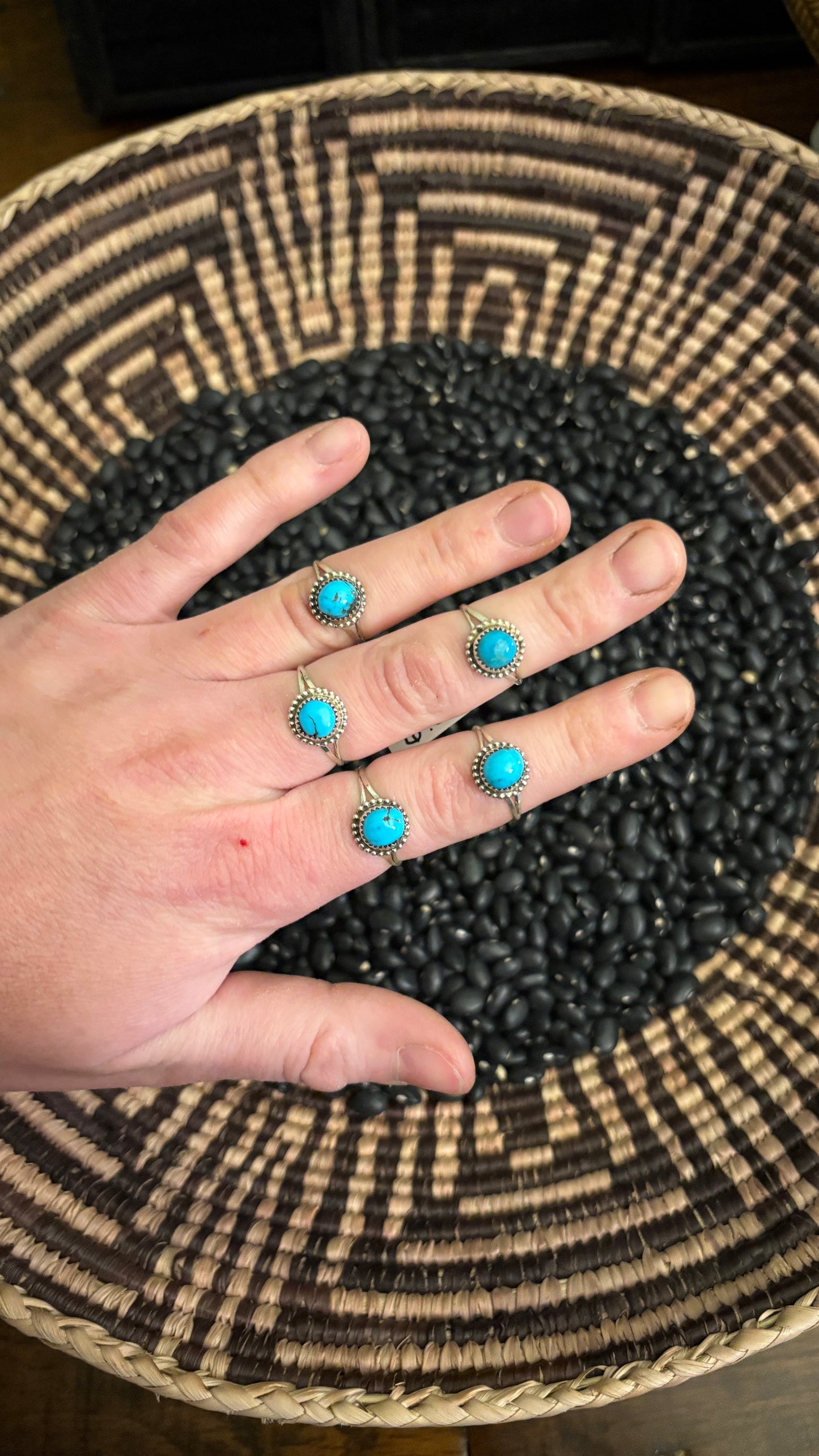 KINGMAN TURQUOISE SINGLE STONE RING W BALL BEZEL