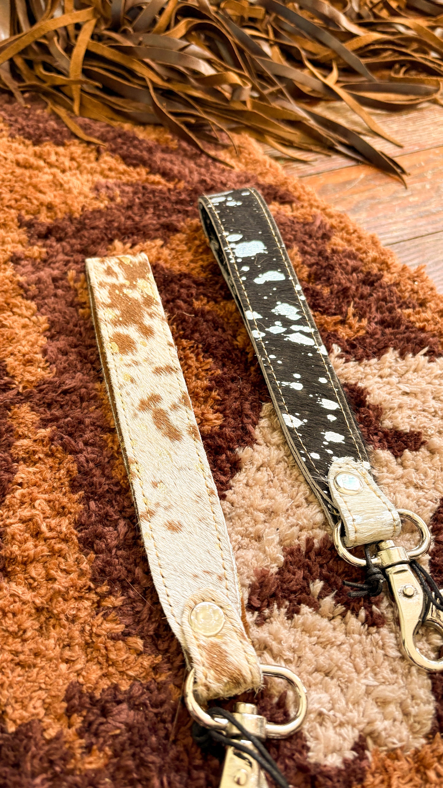 COWHIDE KEY FOB