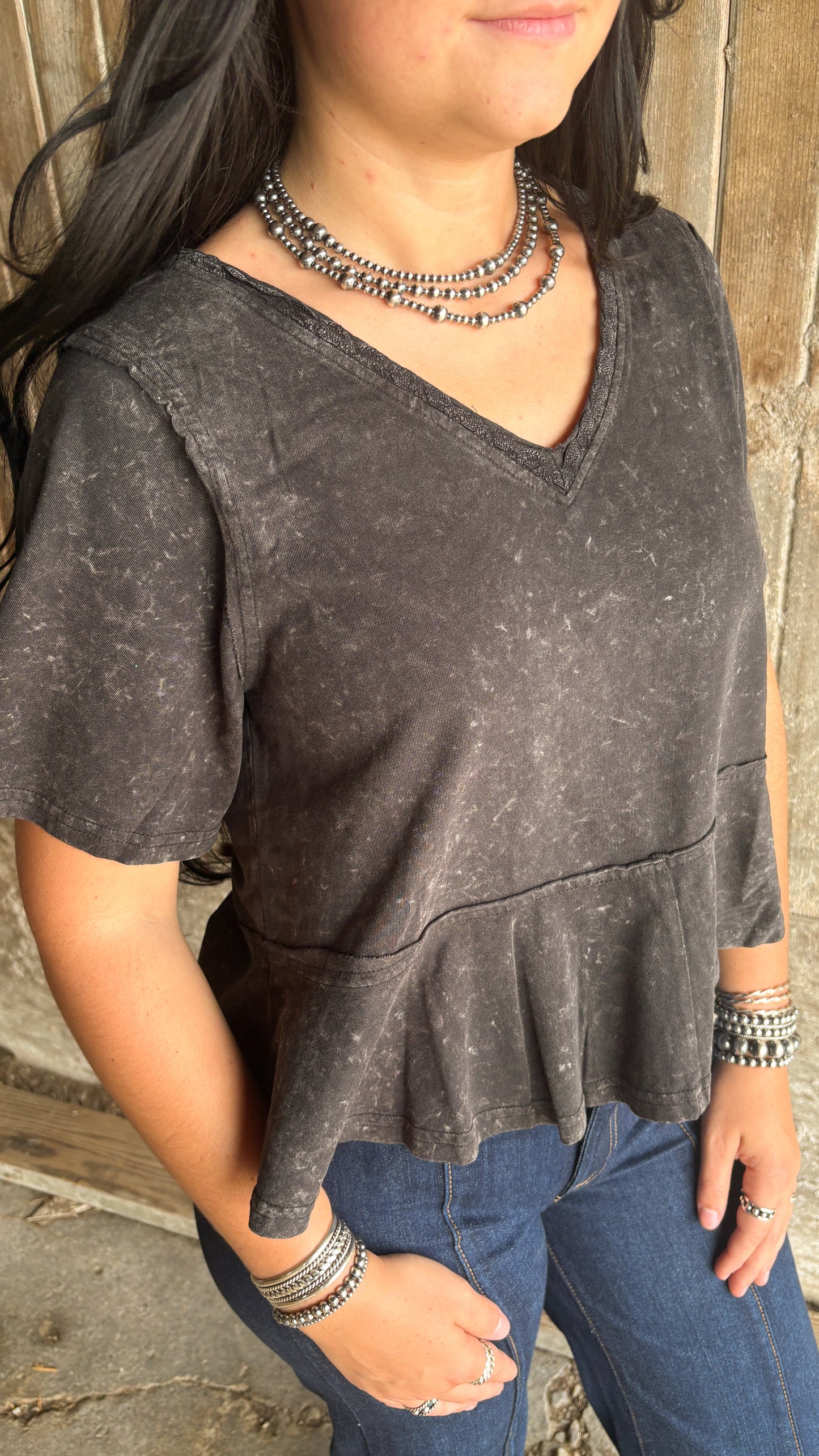 ACID WASH RUFFLE TOP - BLACK