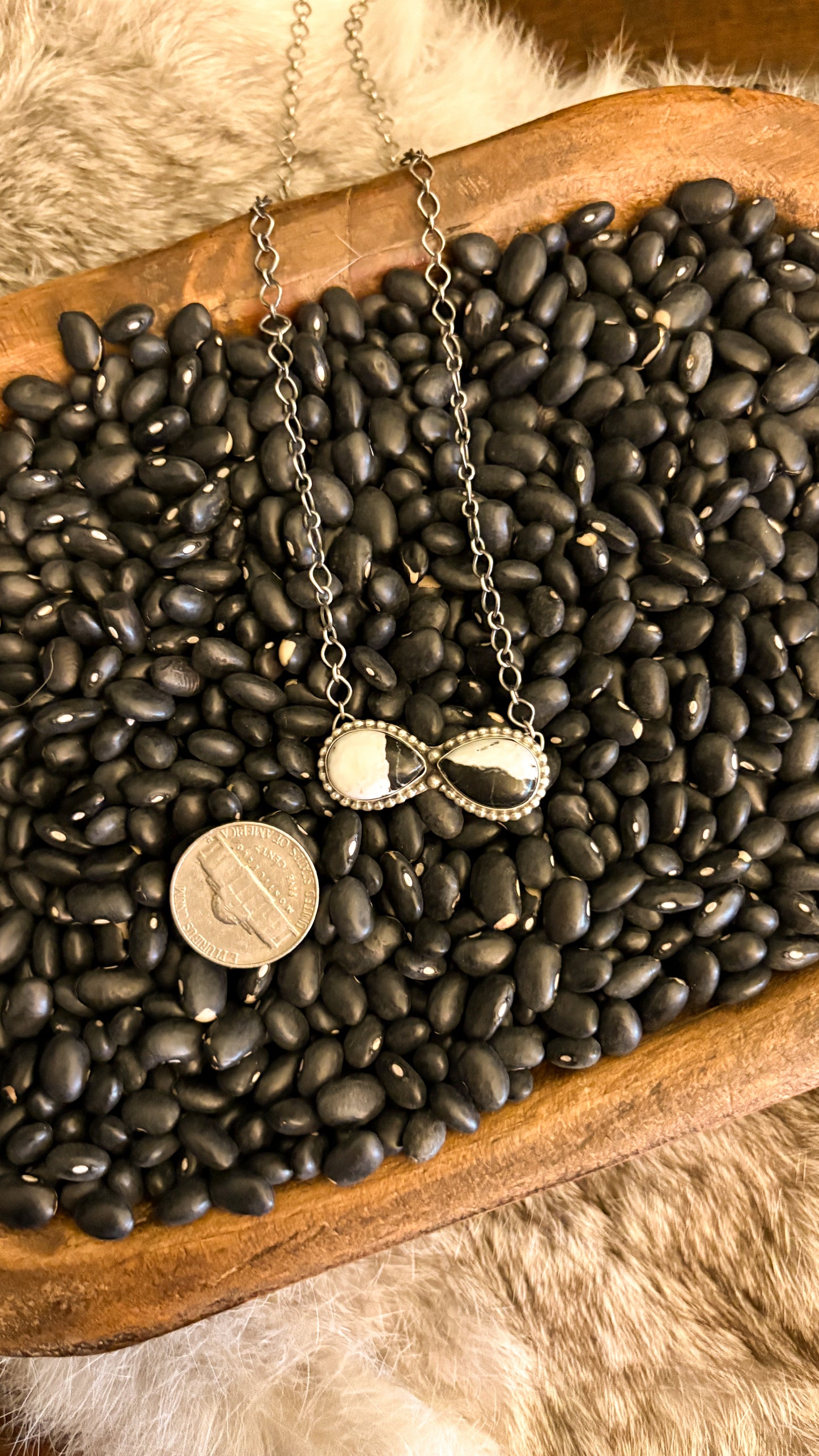 DOUBLE STONE WHITE BUFFALO BAR NECKLACE