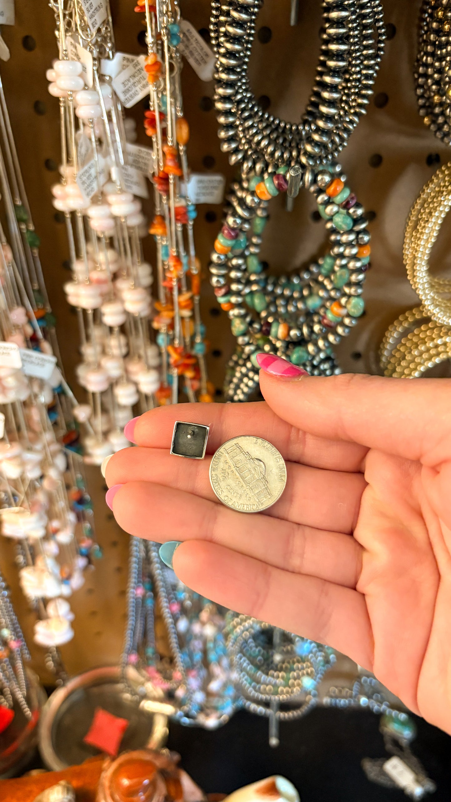 SQUARE BUBBLE STUDS