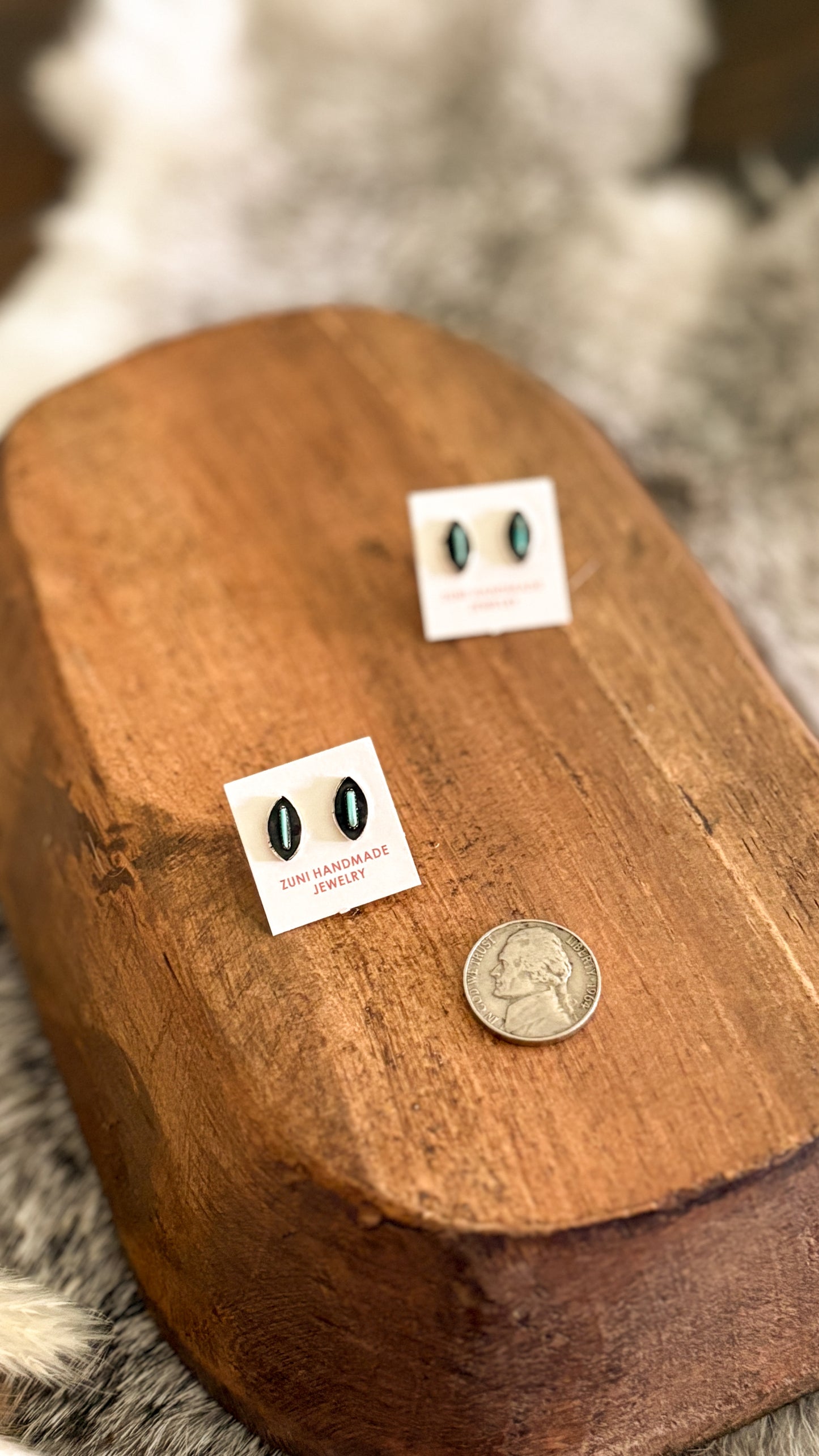 ZUNI LEAF STUDS