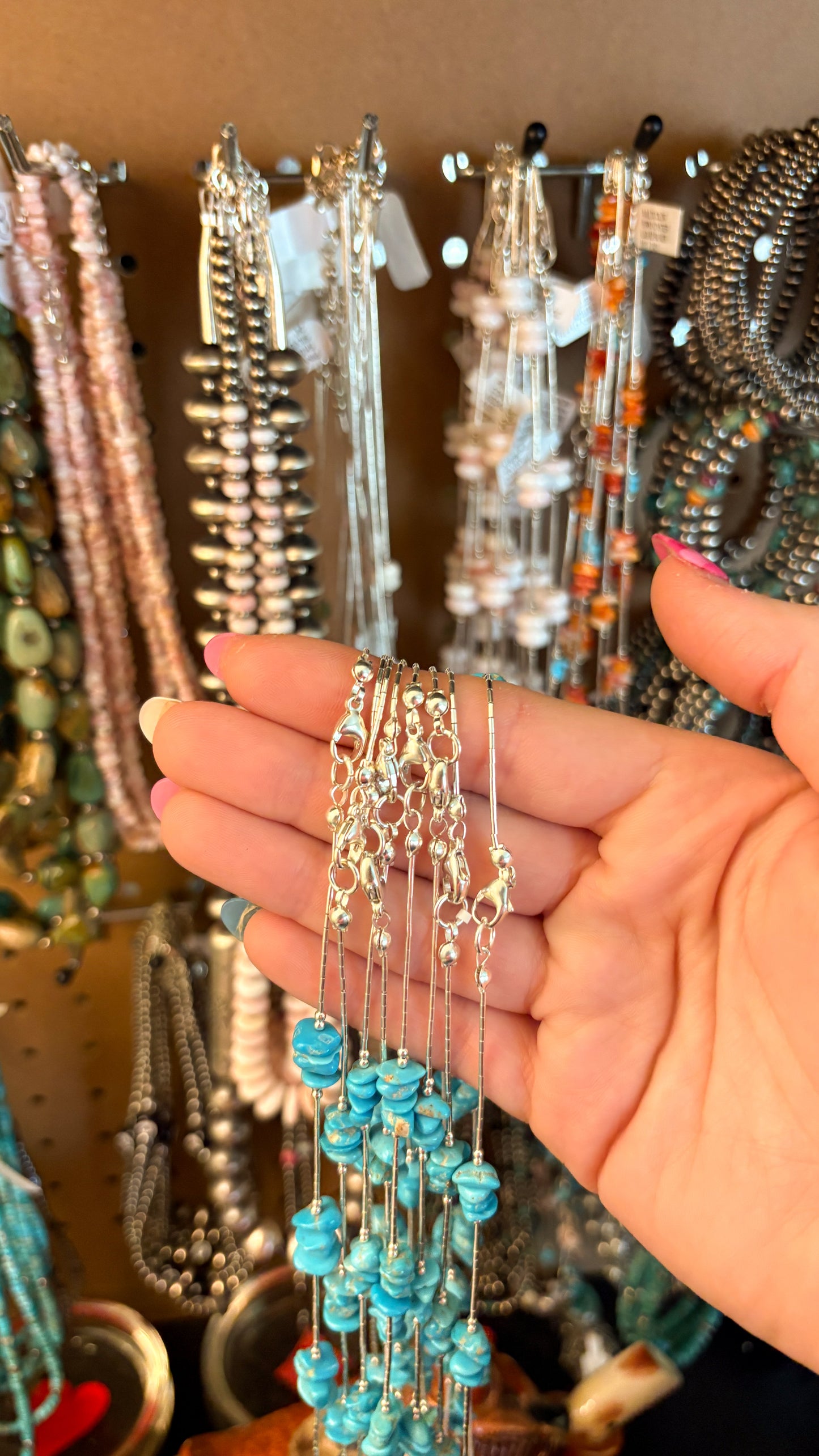 LIQUID SILVER TURQUOISE CHIP NECKLACE