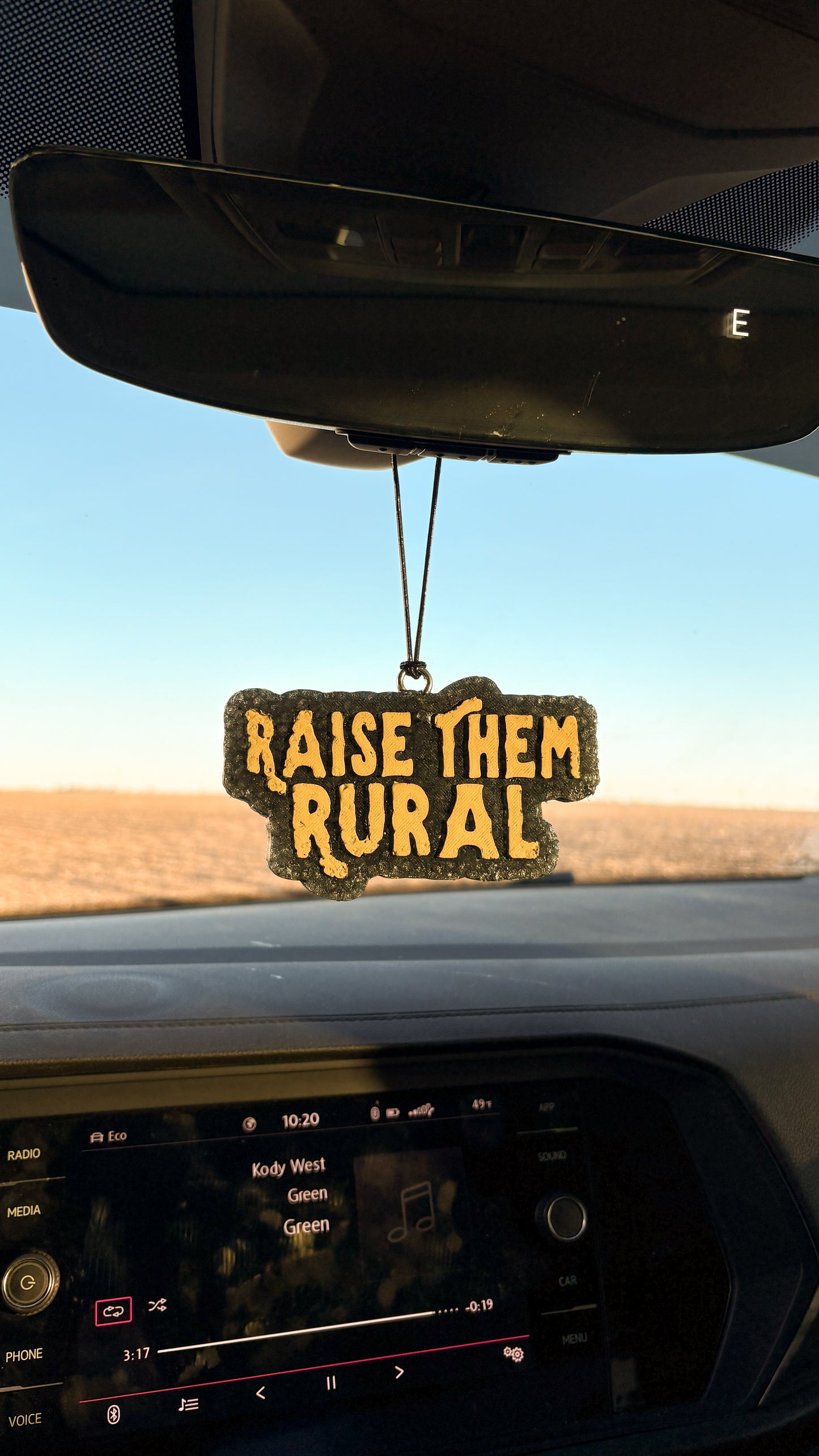 RAISE EM' RURAL FRESHIE