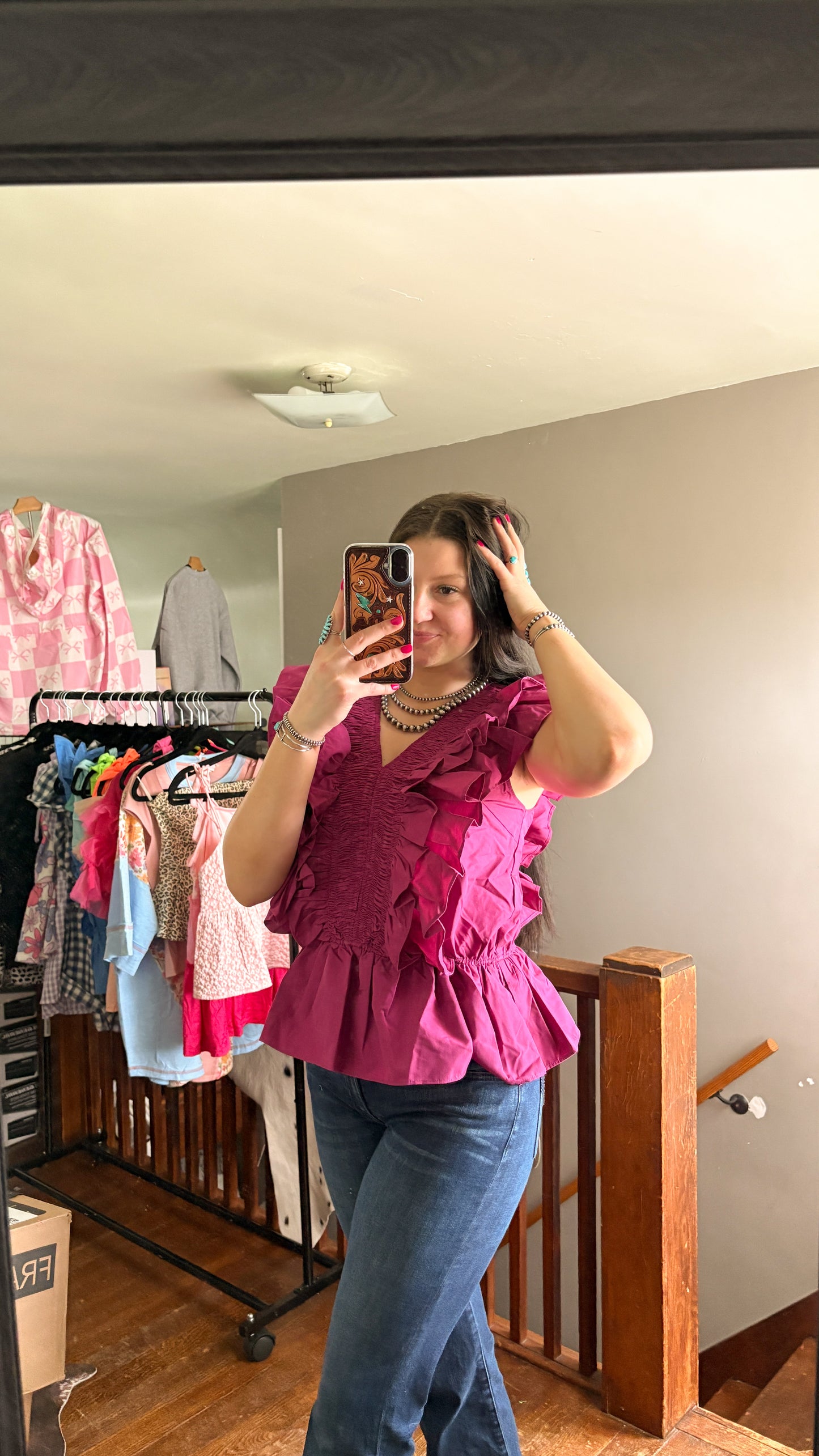 WOVEN RUFFLE TOP - BERRY