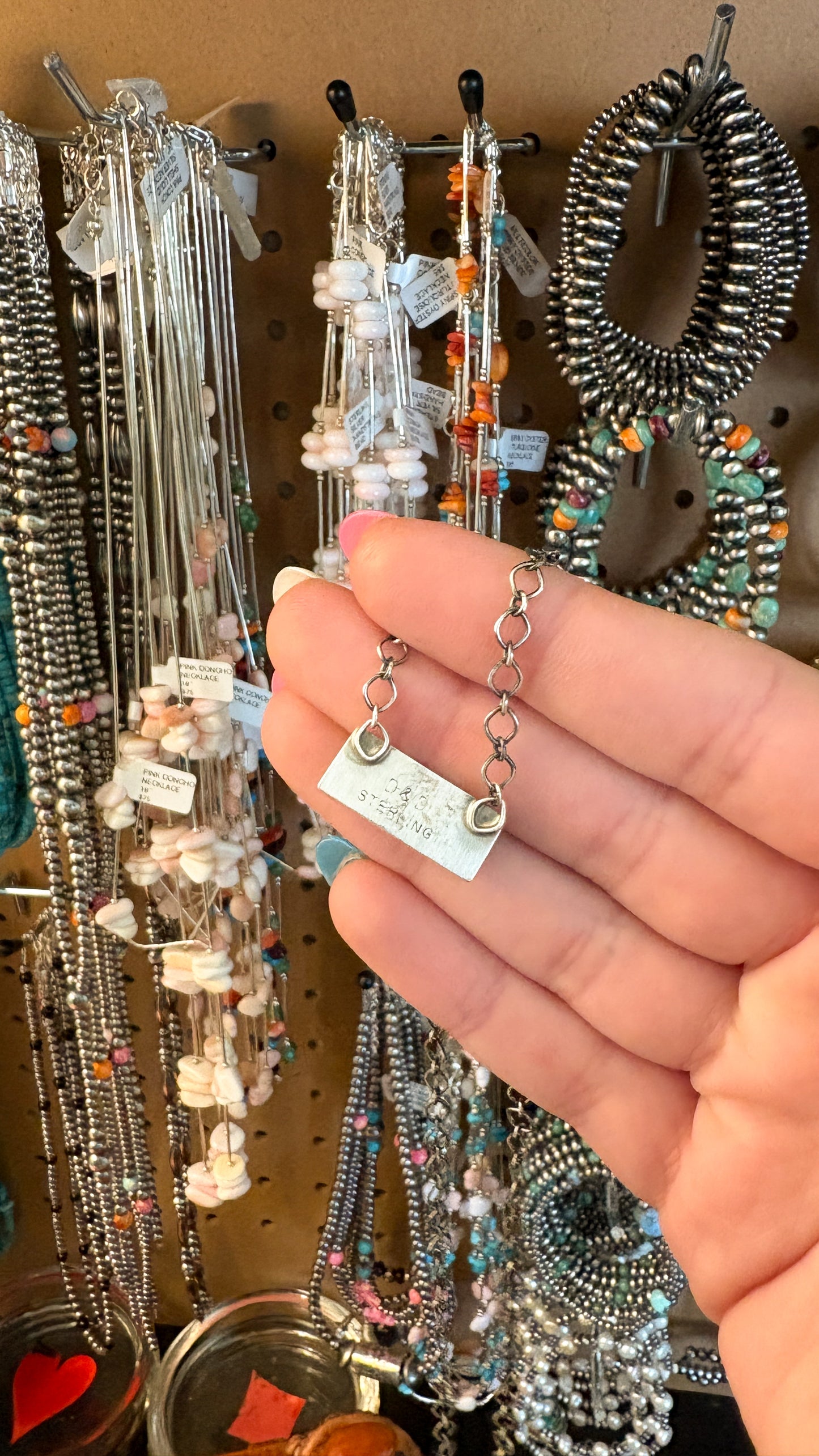 WHITE BUFFALO BAR NECKLACE