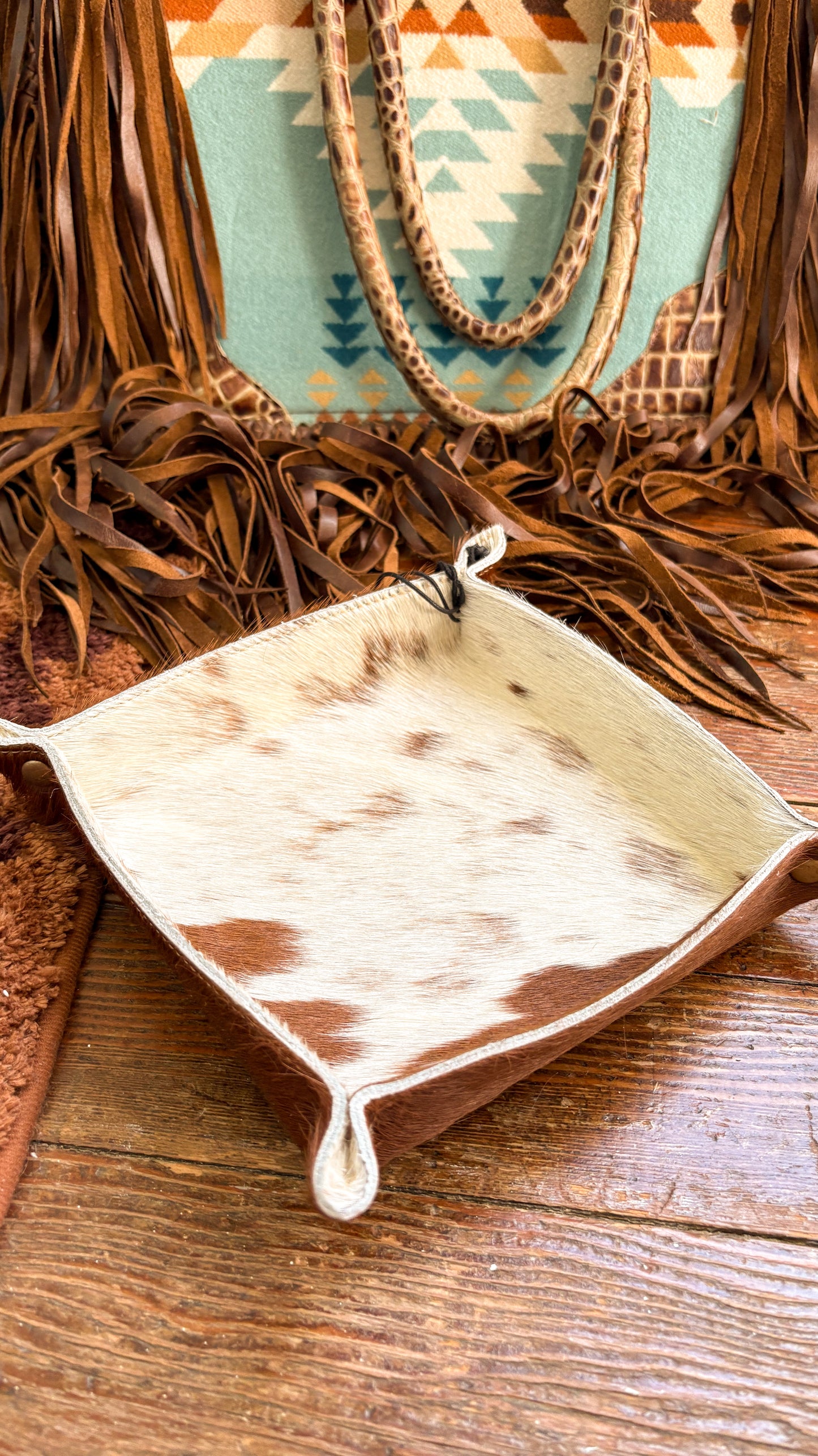 COWHIDE TRAY