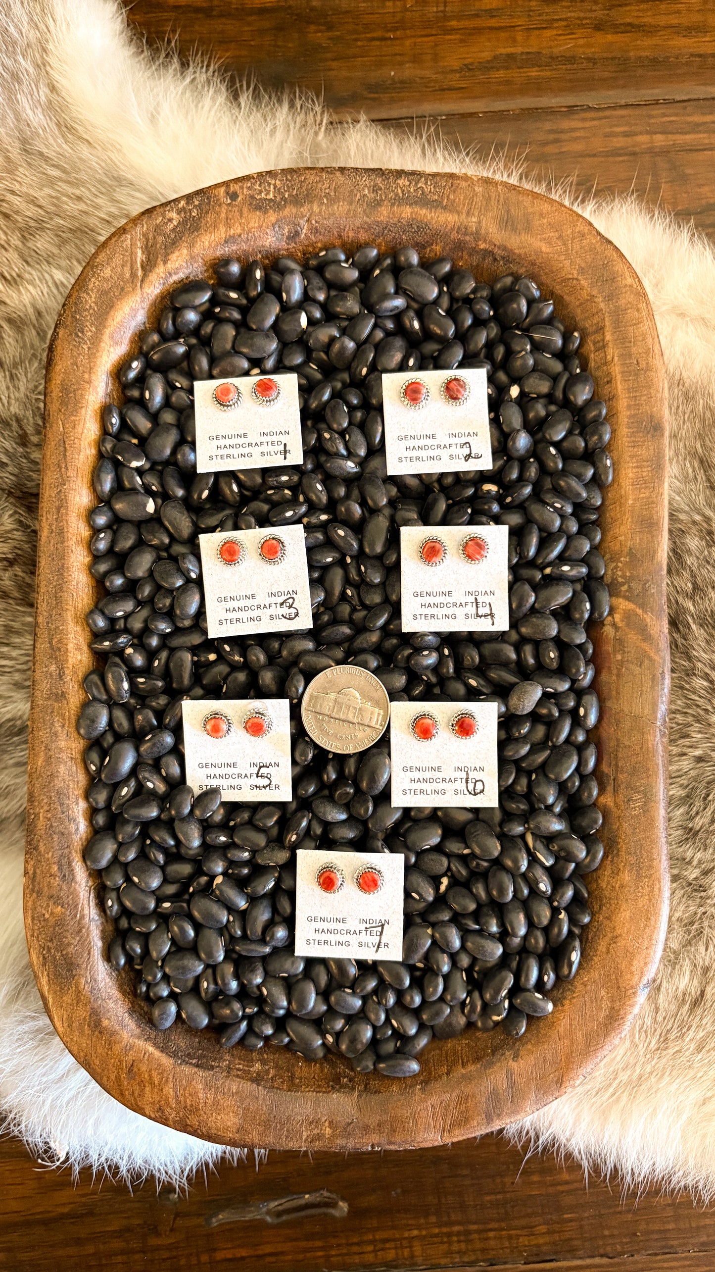 6MM RED SPINY OYSTER STUDS