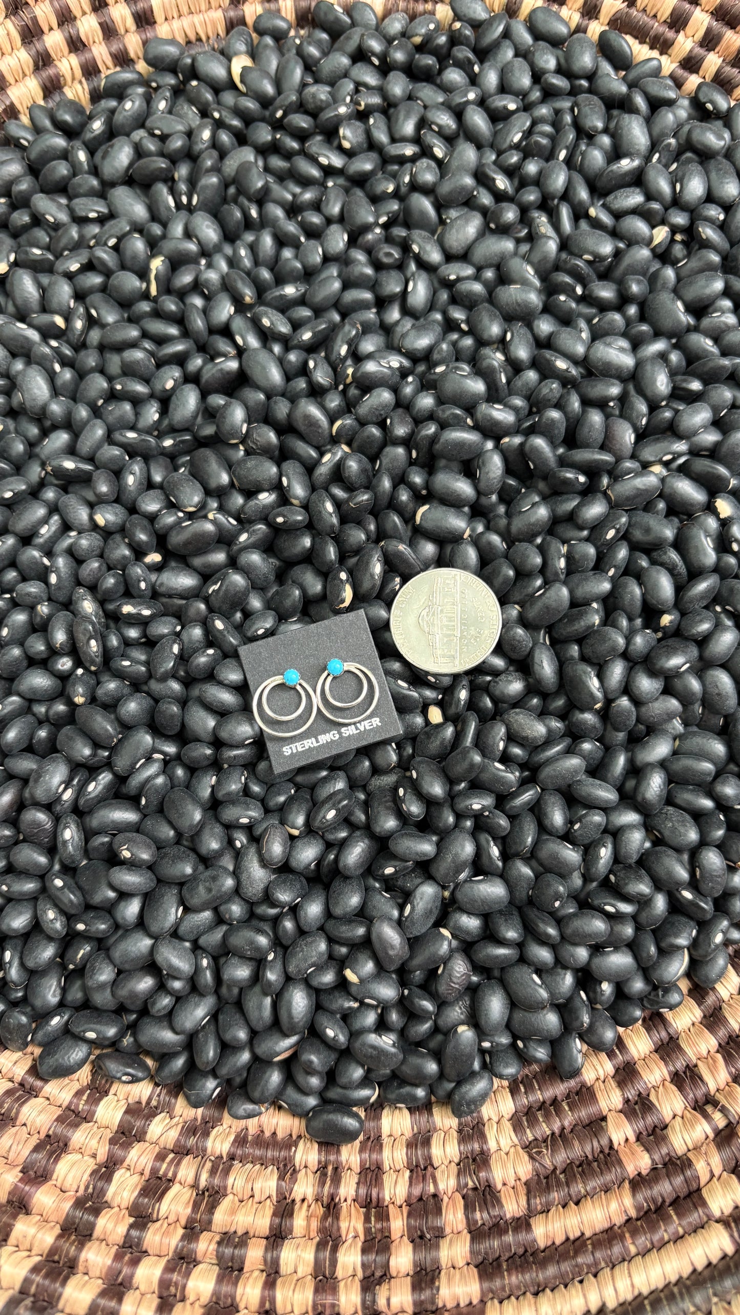 DOUBLE LOOP SINGLE STONE TURQUOISE STUDS