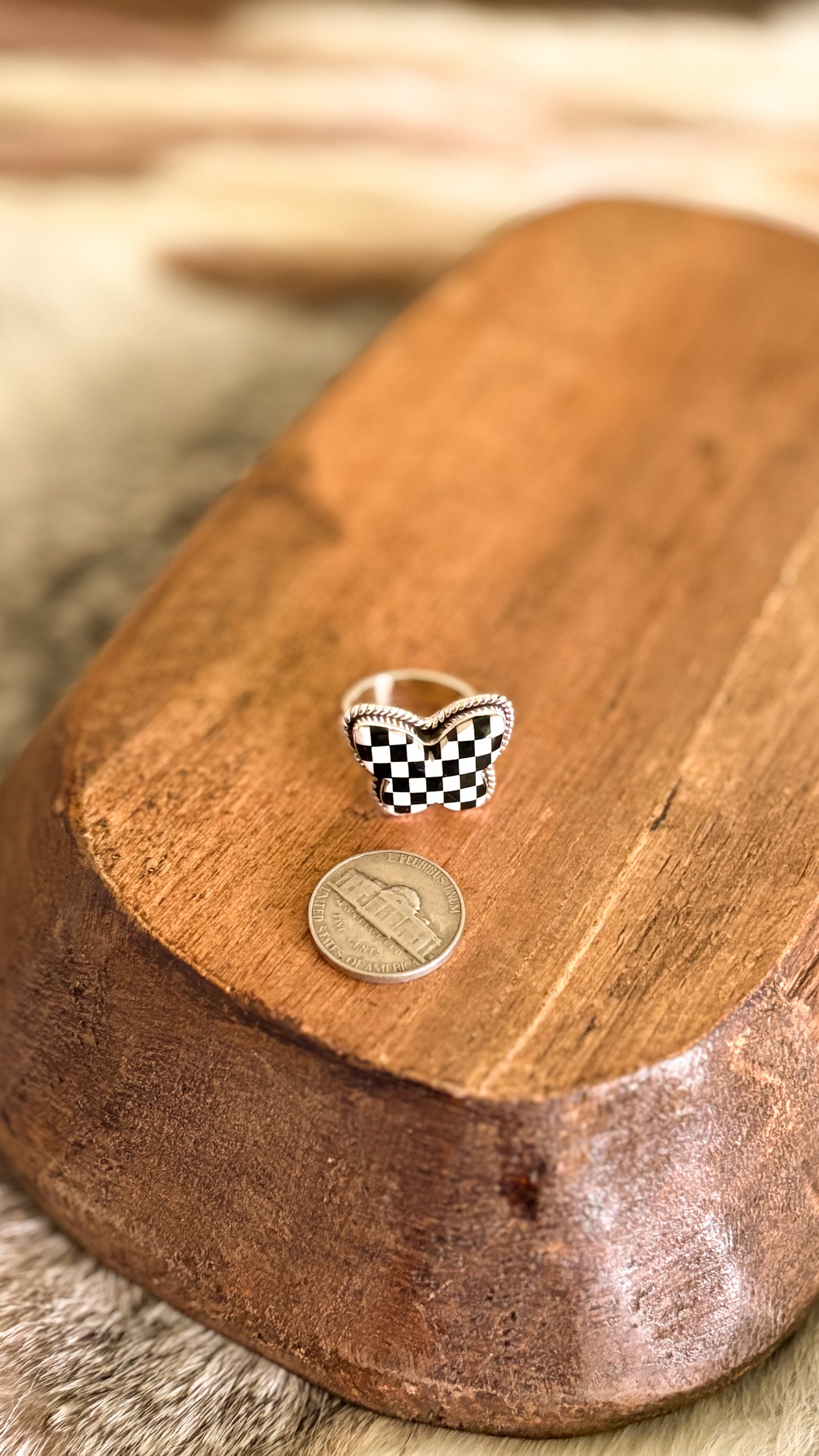 CHECKERED BUTTERFLY ADJUSTABLE RING