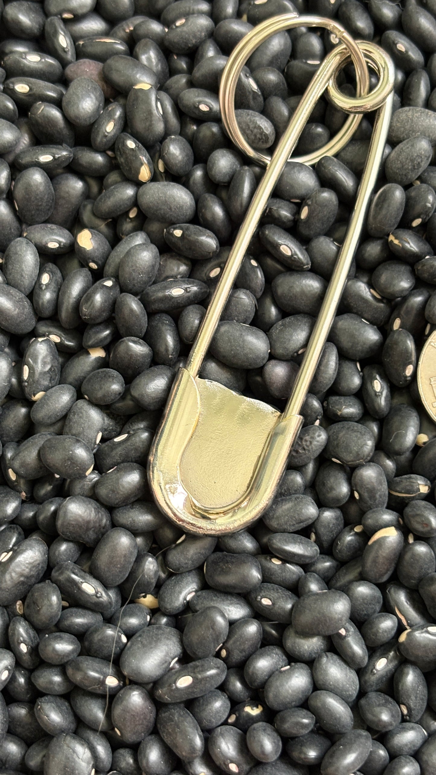 BLACK ONYX SAFETY PIN BAG CHARM