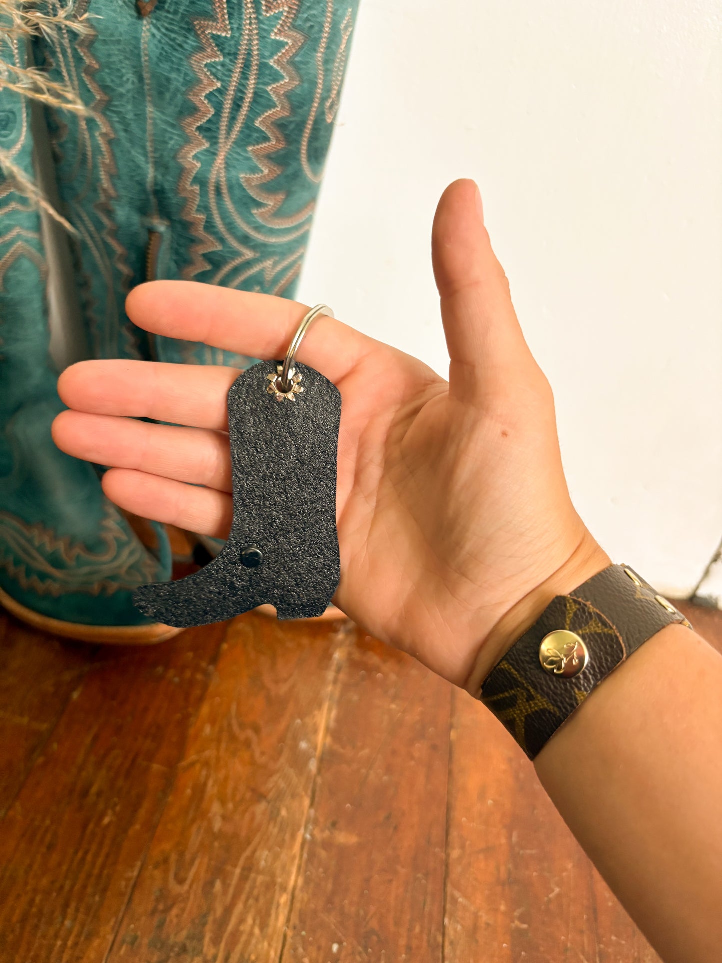 COWBOY BOOT KEYCHAIN