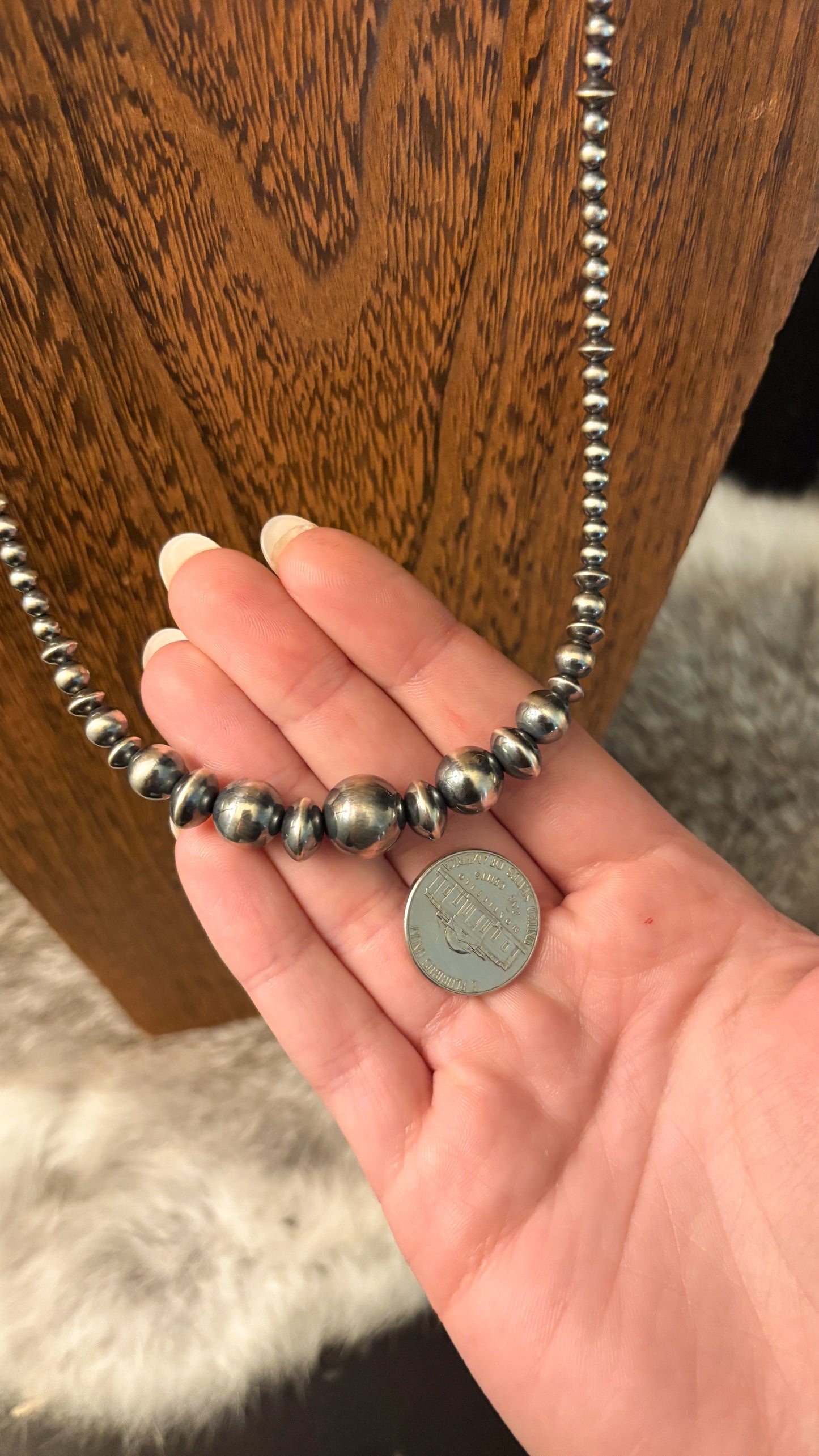 THE RAEGAN NECKLACE