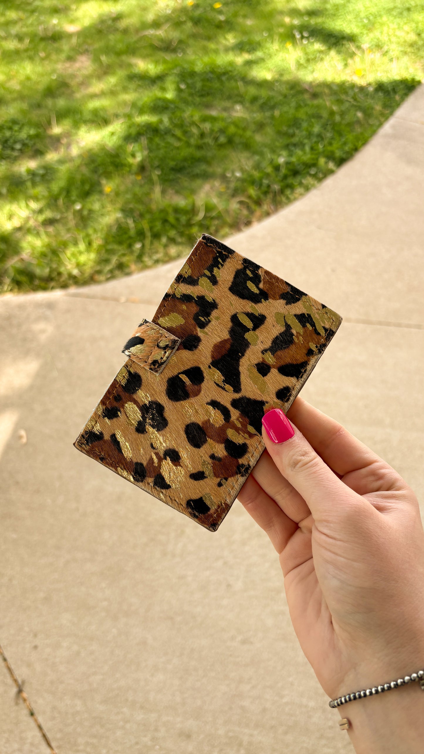 LEOPARD PRINT CARDHOLDER