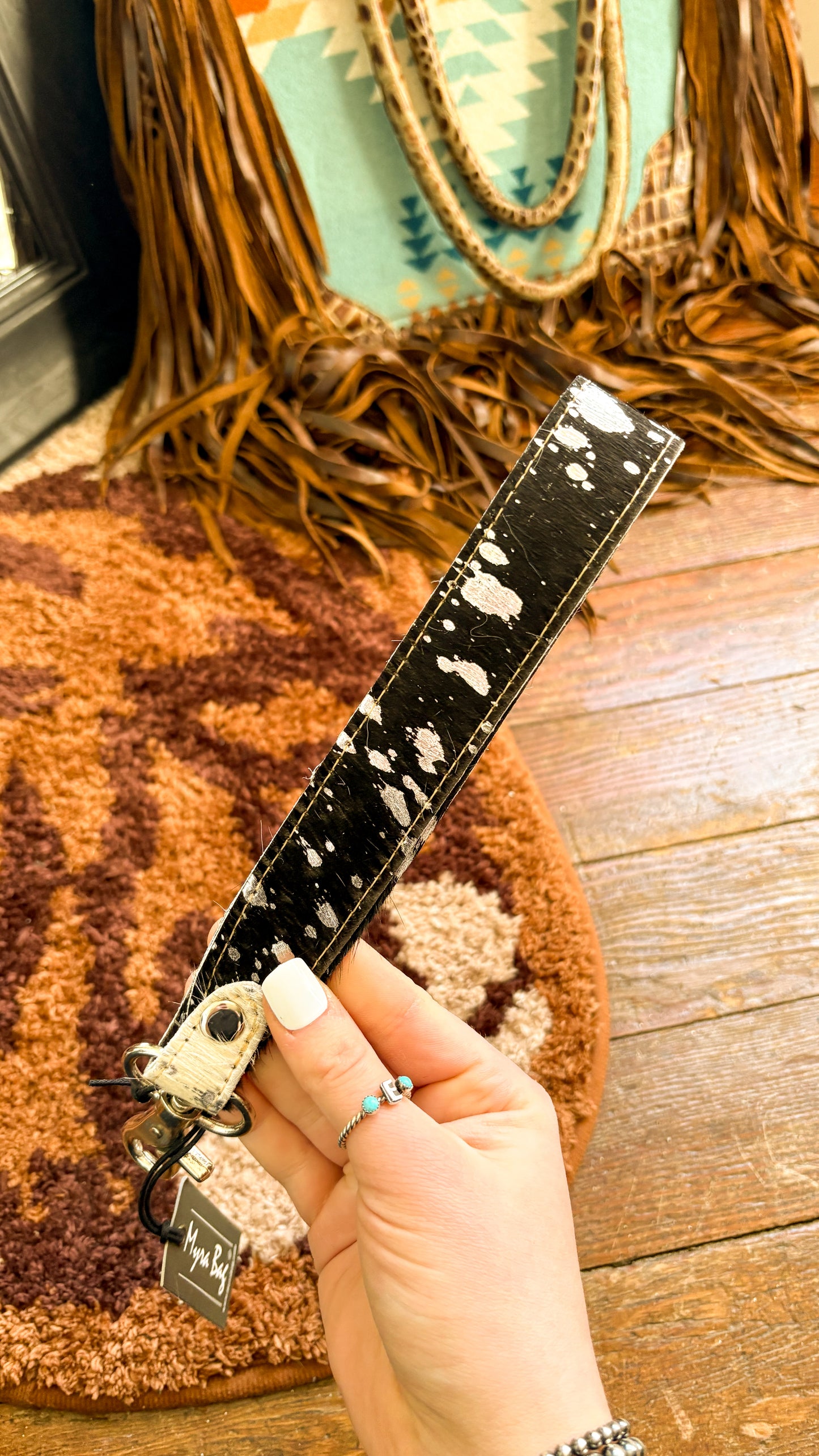 COWHIDE KEY FOB