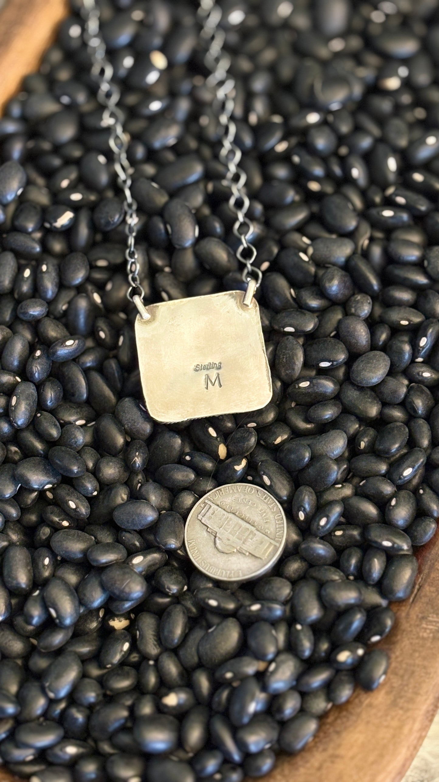 FUNKY SQUARE NECKLACE