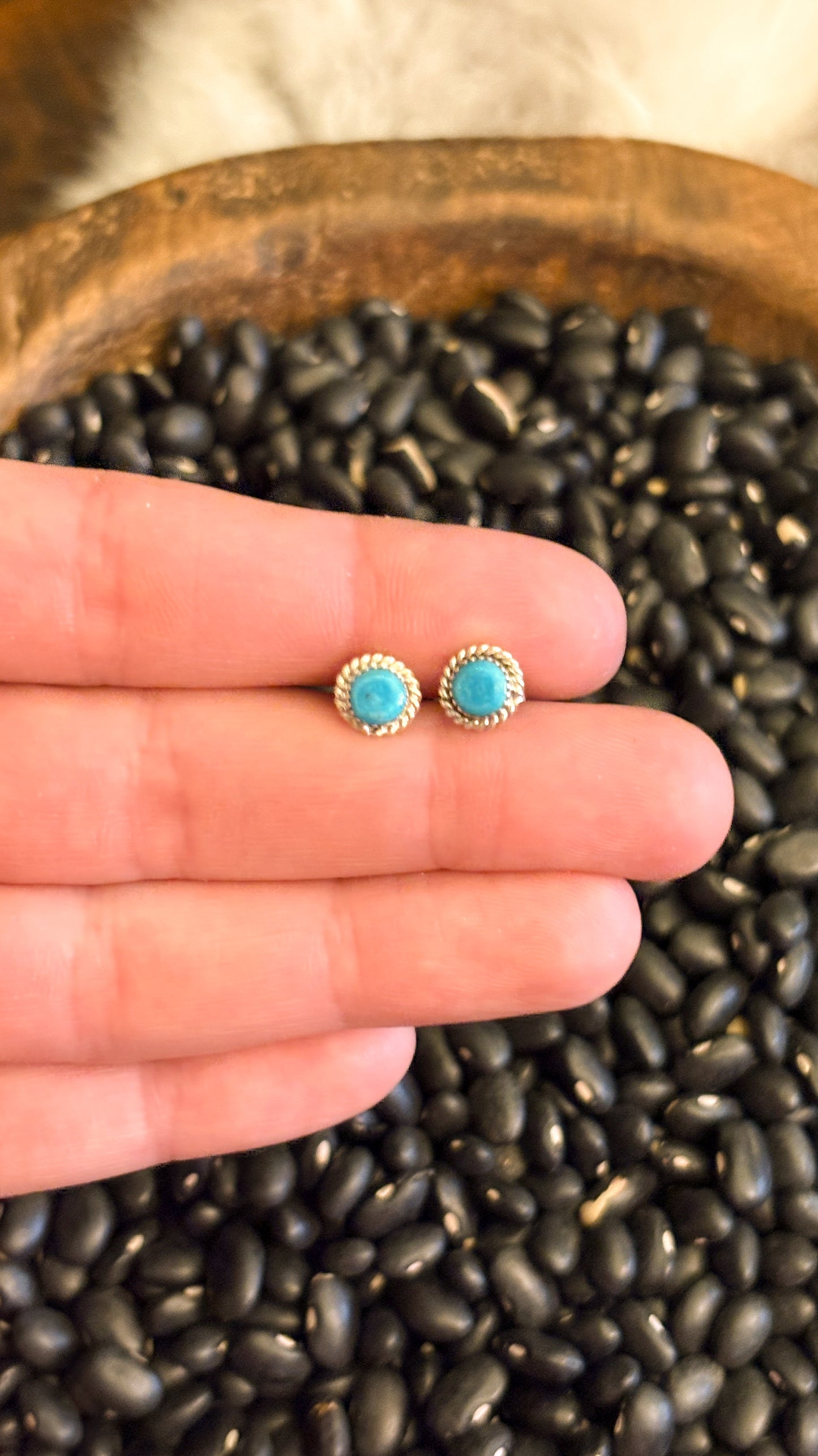 6MM ROUND TURQUOISE STUD EARRINGS