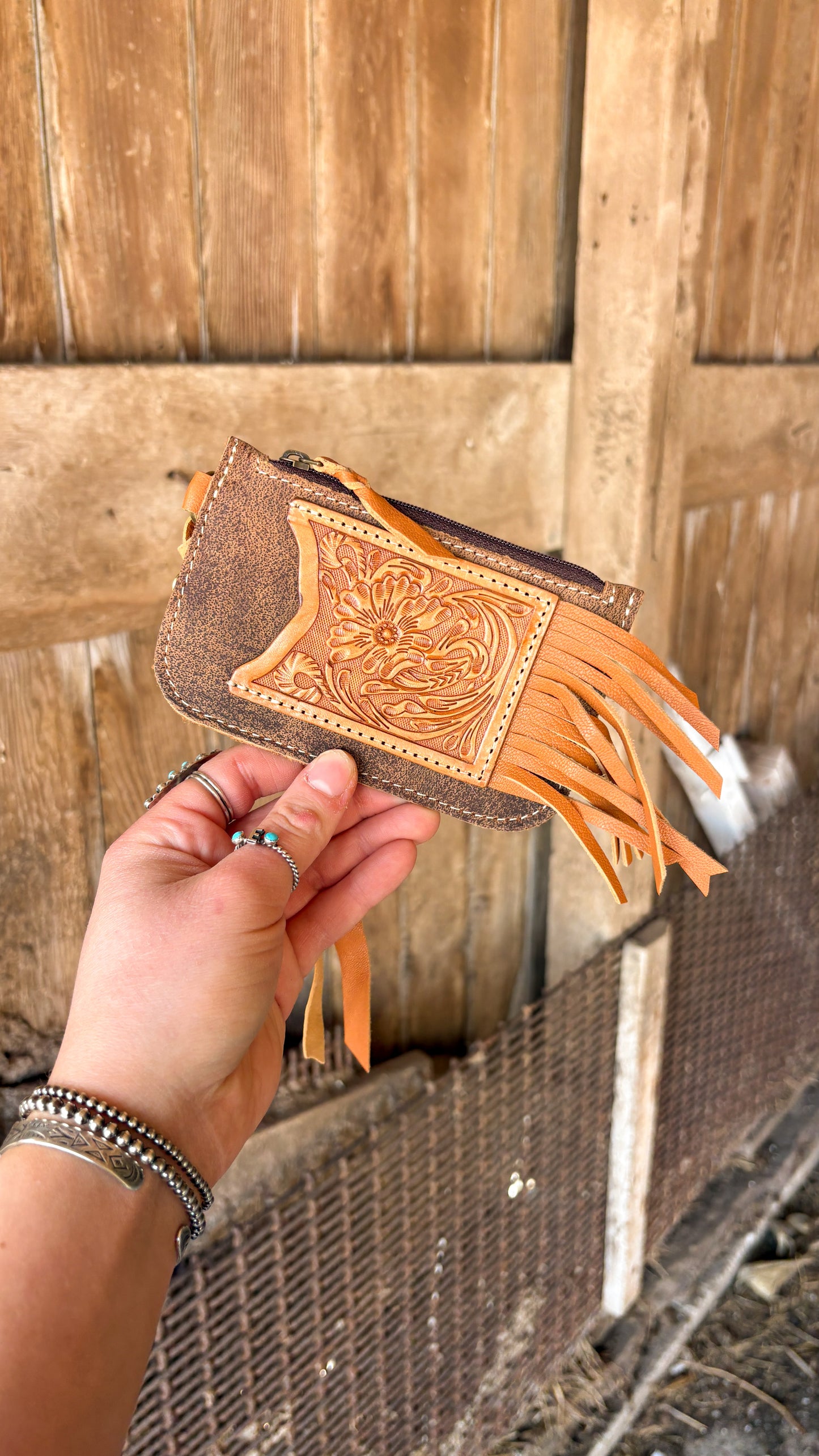 LEATHER FRINGE CARDHOLDER