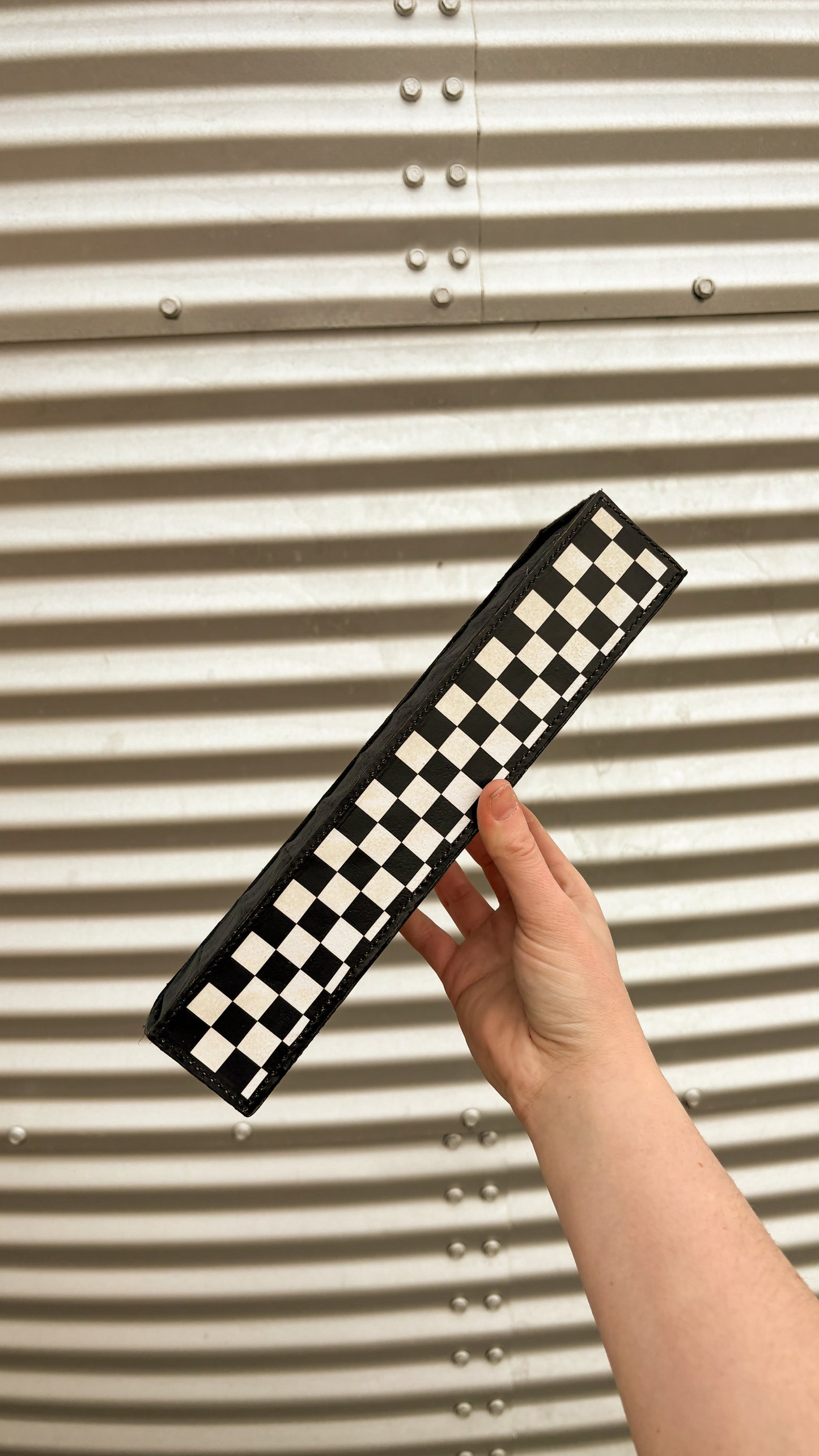 CHECKERED LEATHER RING HOLDER