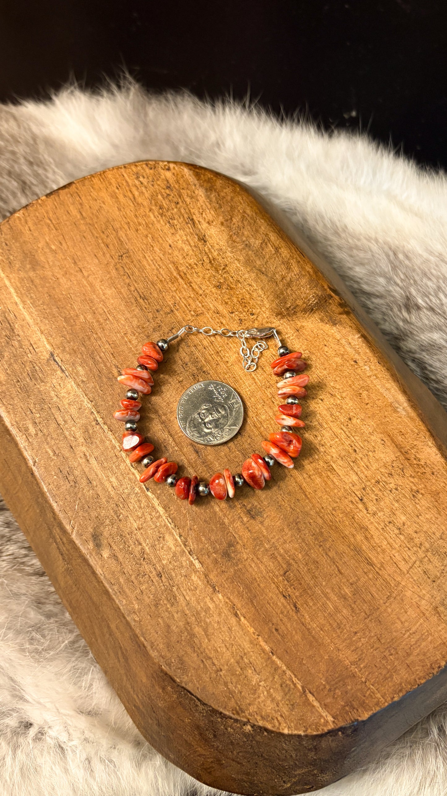 4MM PEARL RED SPINY OYSTER CHIP BRACELET