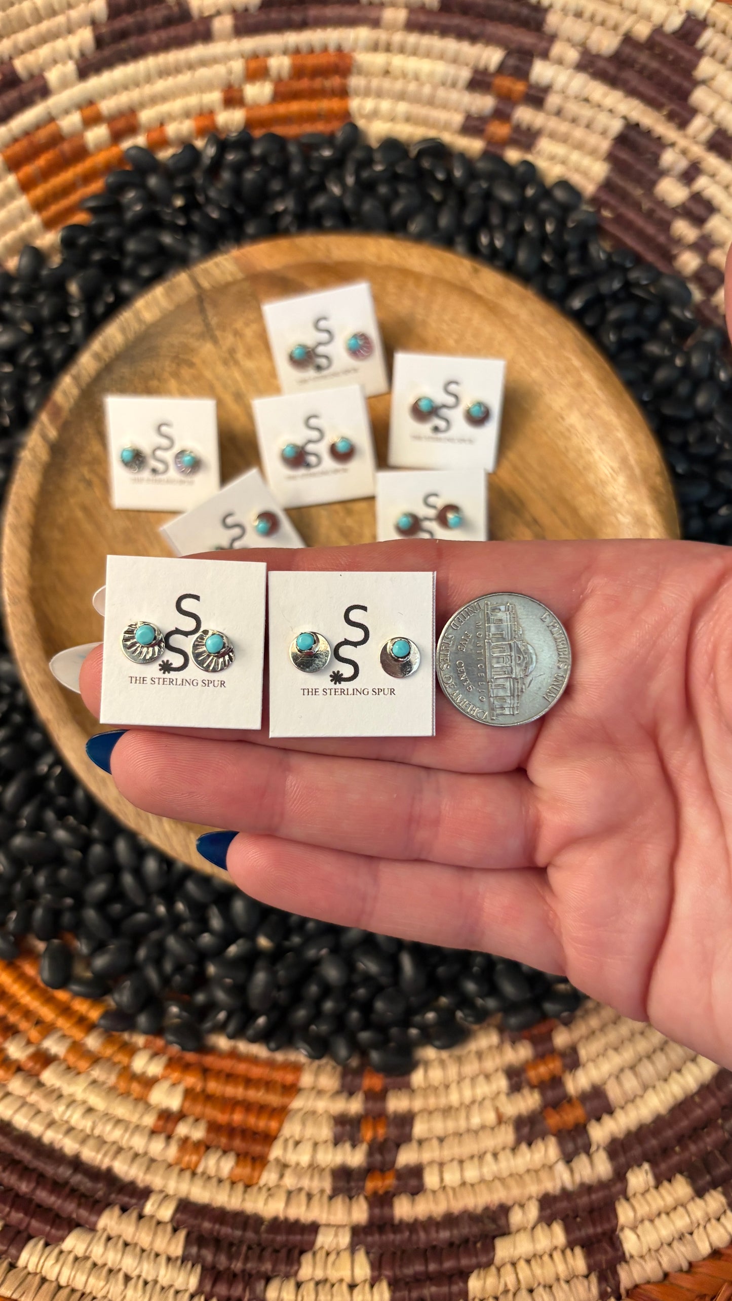 ROUND TURQUOISE STUD EARRINGS W SILVER DETAILS