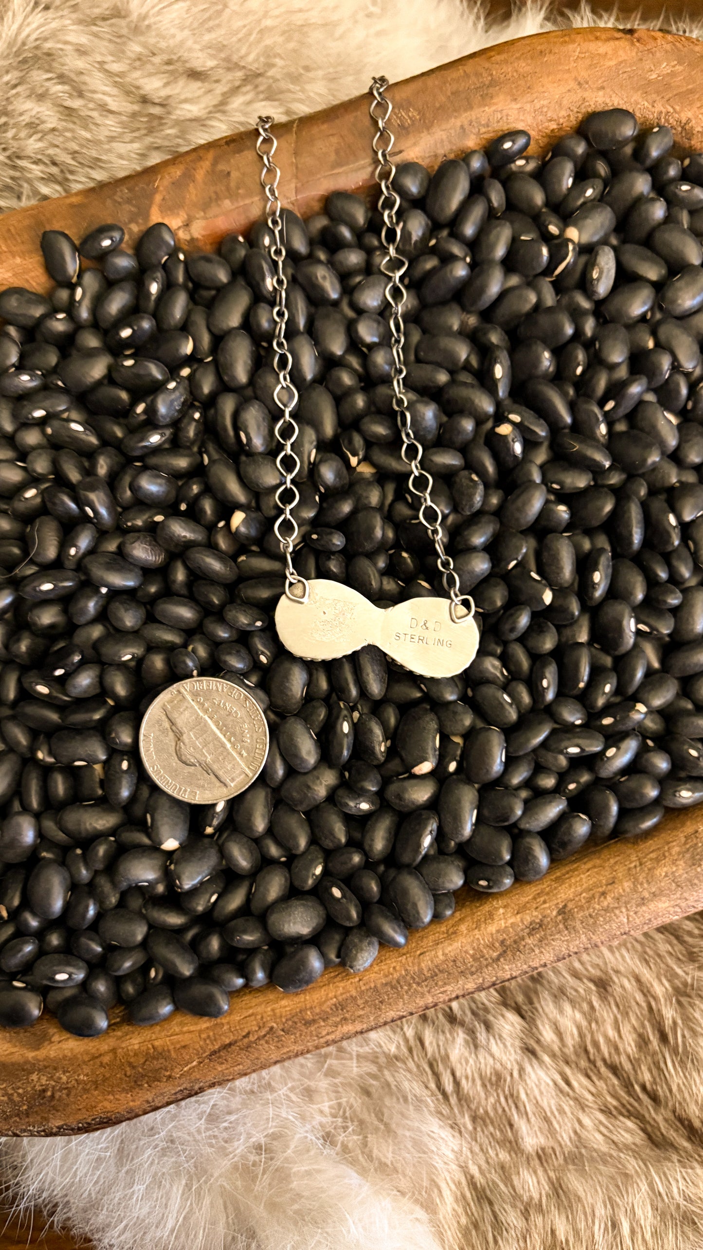 DOUBLE STONE WHITE BUFFALO BAR NECKLACE